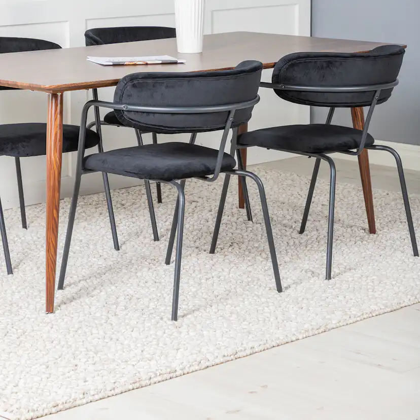 Matgrupp Venture Home Pobbie med 4 Aris Stolar Sammet