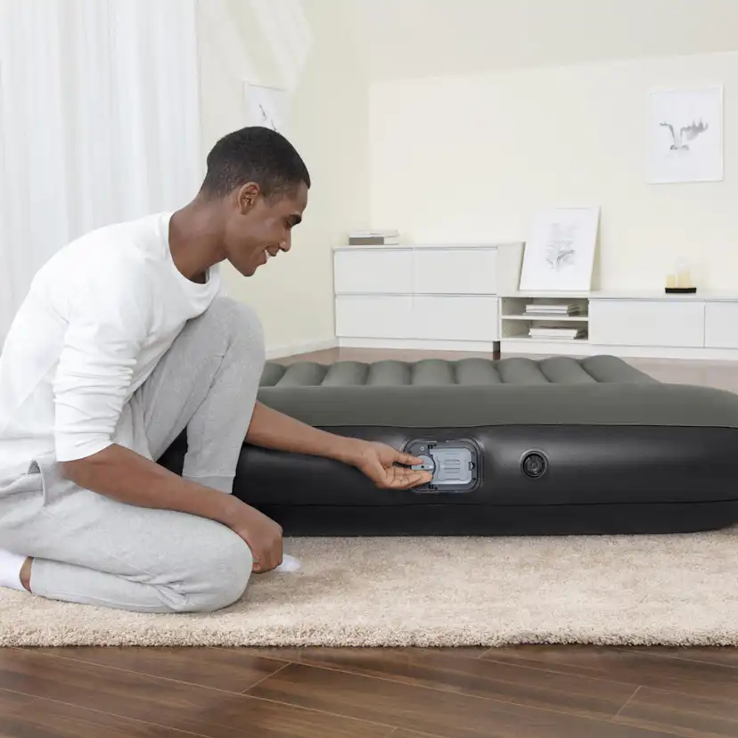 67930 Bestway 2.03m x 1.52m x 30cm Tritech Airbed Queen Bui Queen
