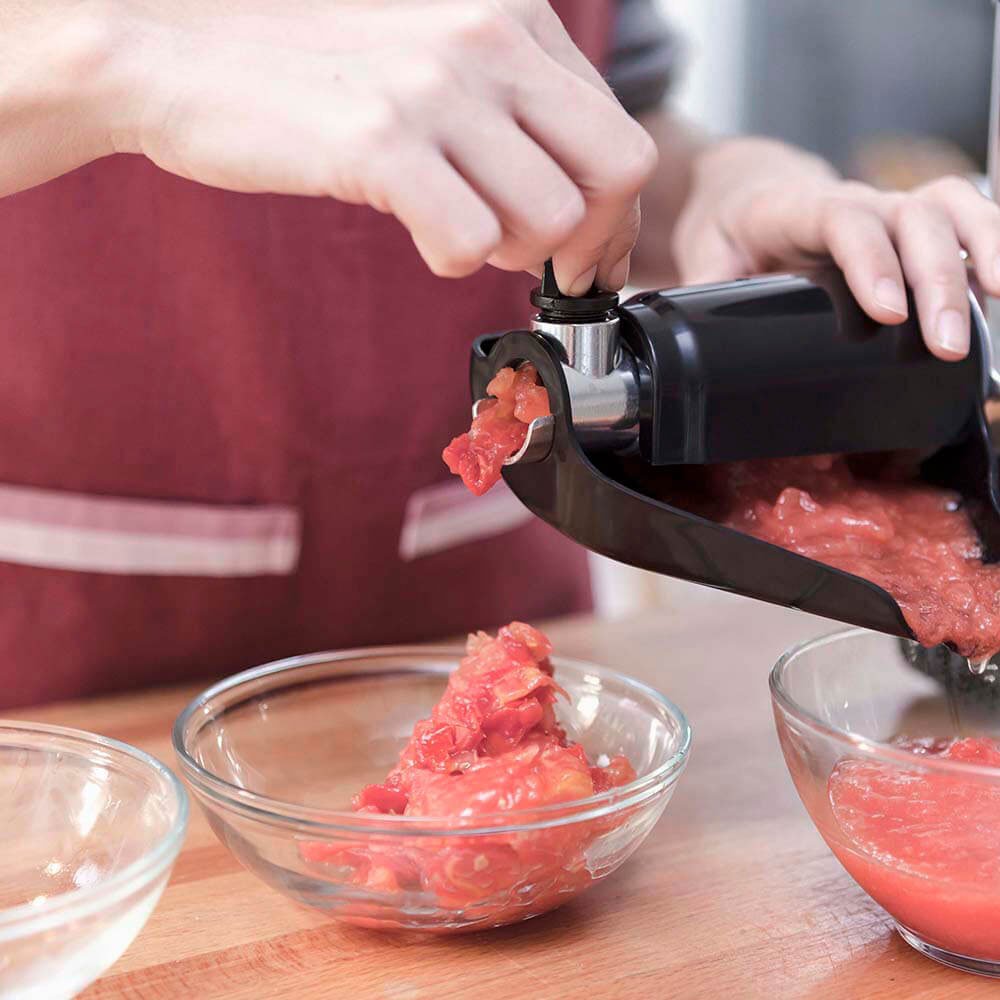 Köttkvarn Black+Decker 1000W Inkl Kit för Tomatsås 41 x 14 x 35 cm