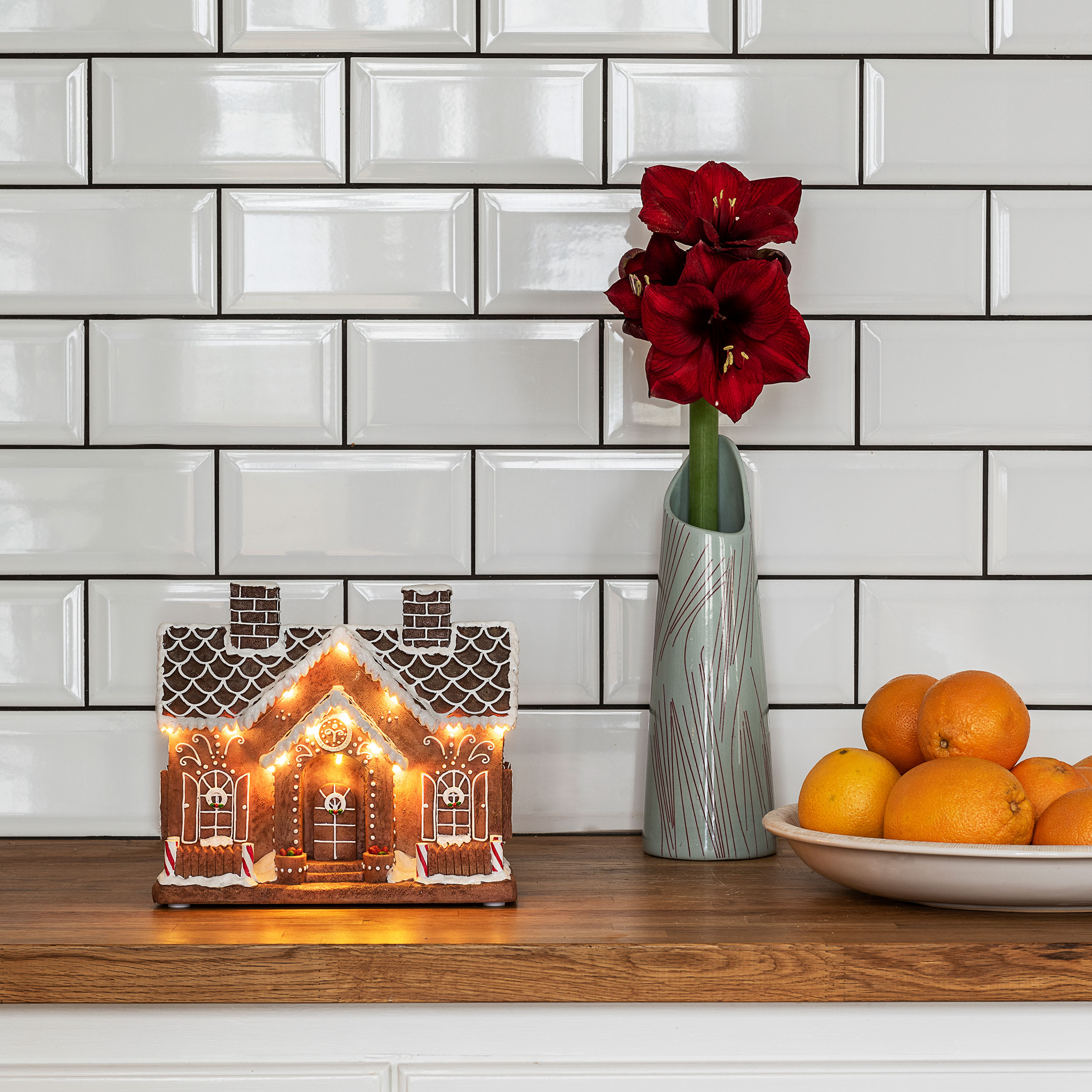 Julby Julfigur Gnosjö Konstsmide Pepparkakshus