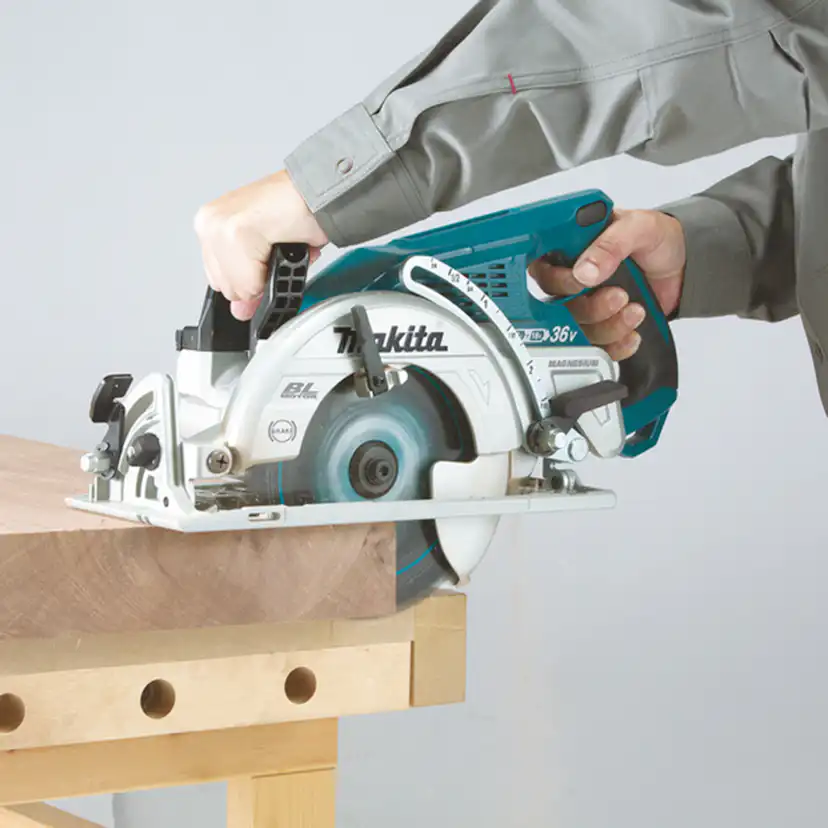 Cirkelsåg Makita LXT DRS780Z utan Batteri