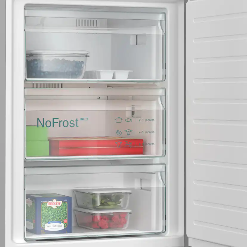 Fristående Kyl & Frys Siemens iQ500 KG39N4ICF Silver med Automatisk Avfrostning