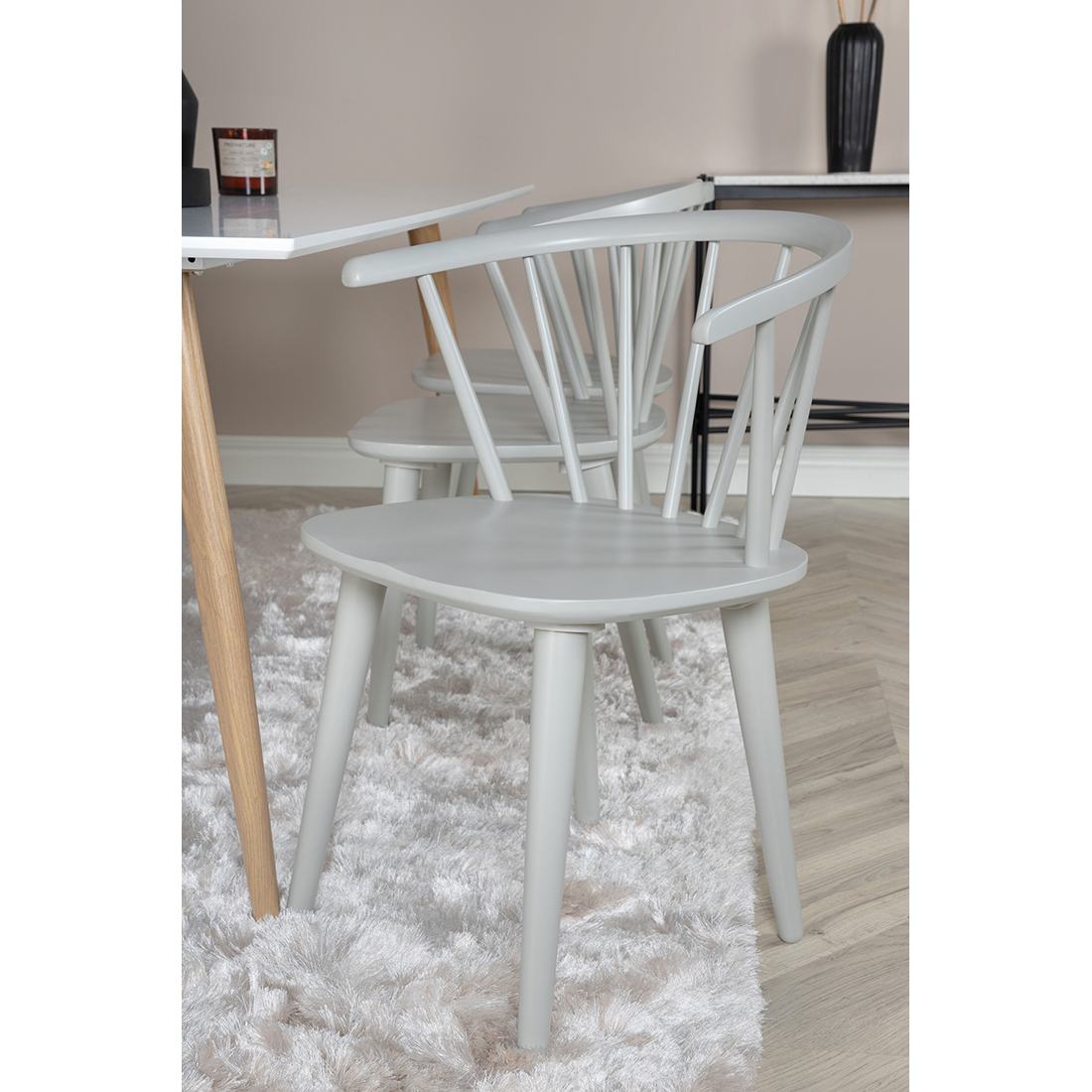 Matgrupp Venture Home Polar Ø100 cm med 6st Bobby Matstolar