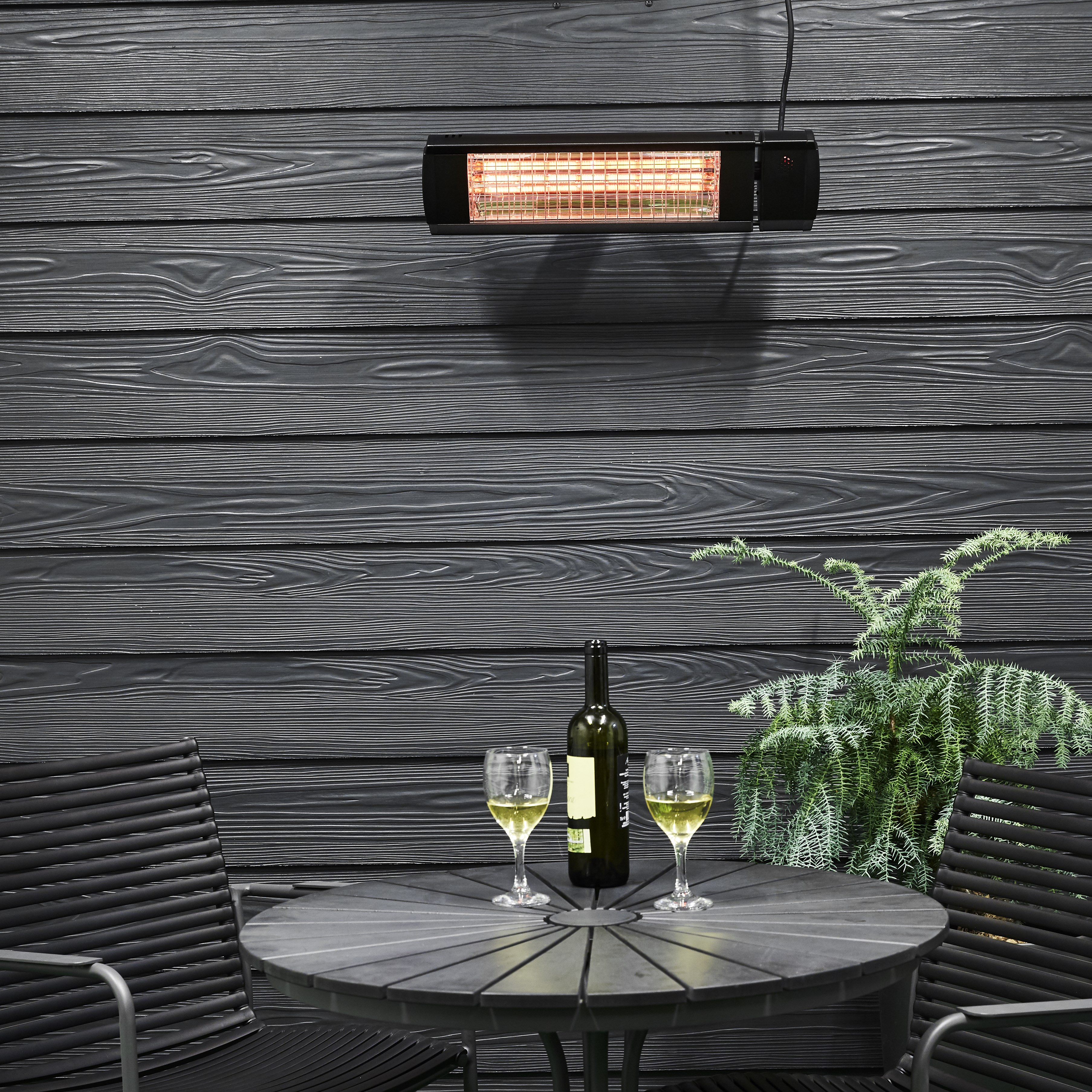 HEAT1 ECO High-line 2000 W svart Svart