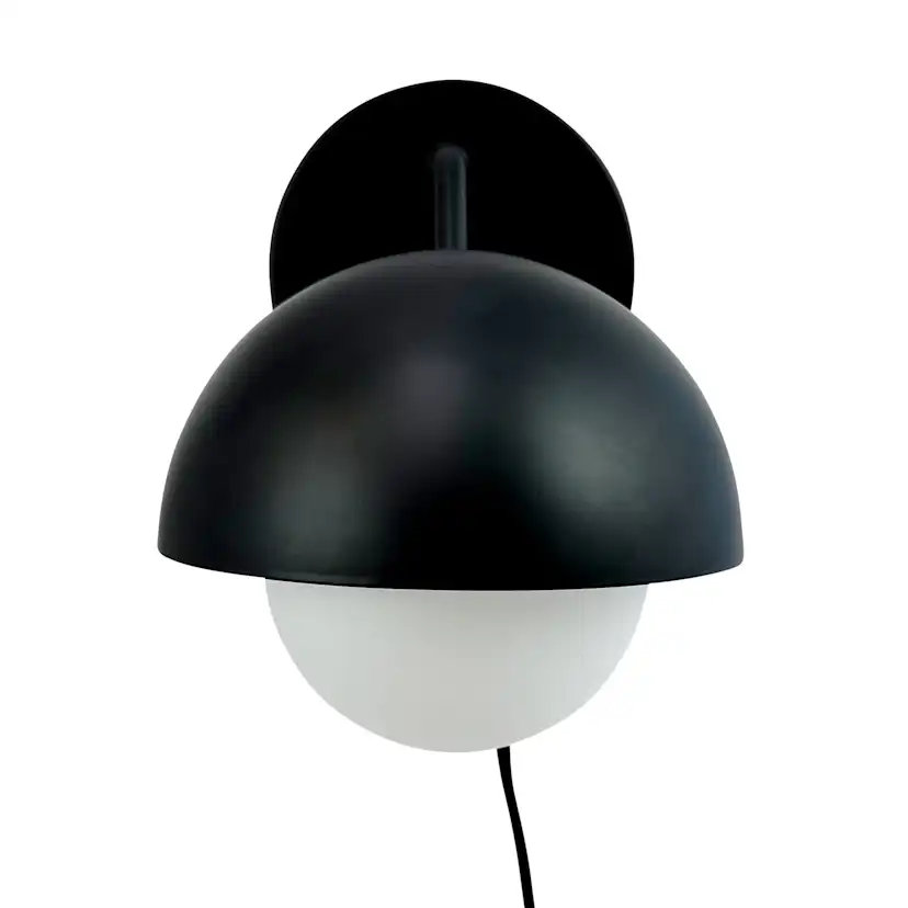 Vägglampa Dyberg Larsen Rose