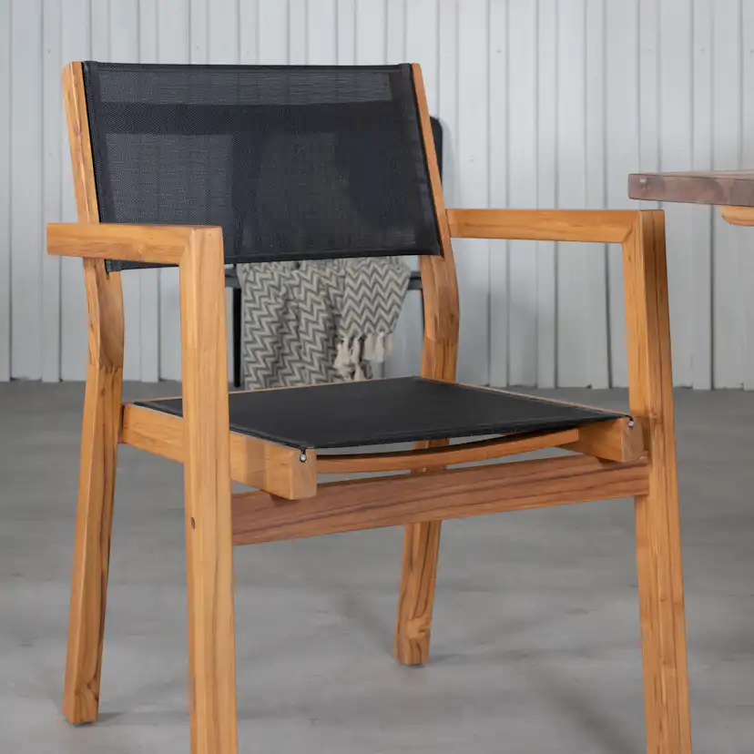 Matgrupp Venture Home Doni med 6 Vum Stapelbara Matstolar