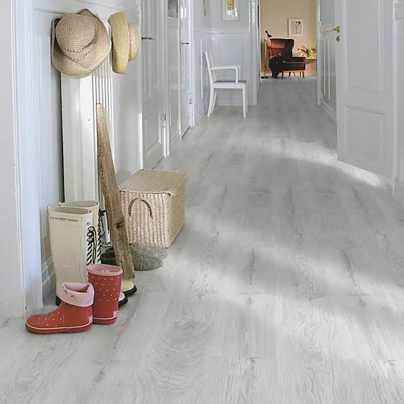 Laminatgolv Pergo Classic Plank Silver Pine 1-Stav