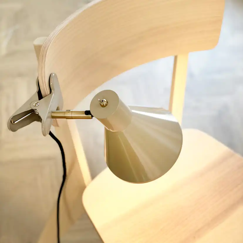 Vägglampa Dyberg Larsen Sleep Klämmlampa