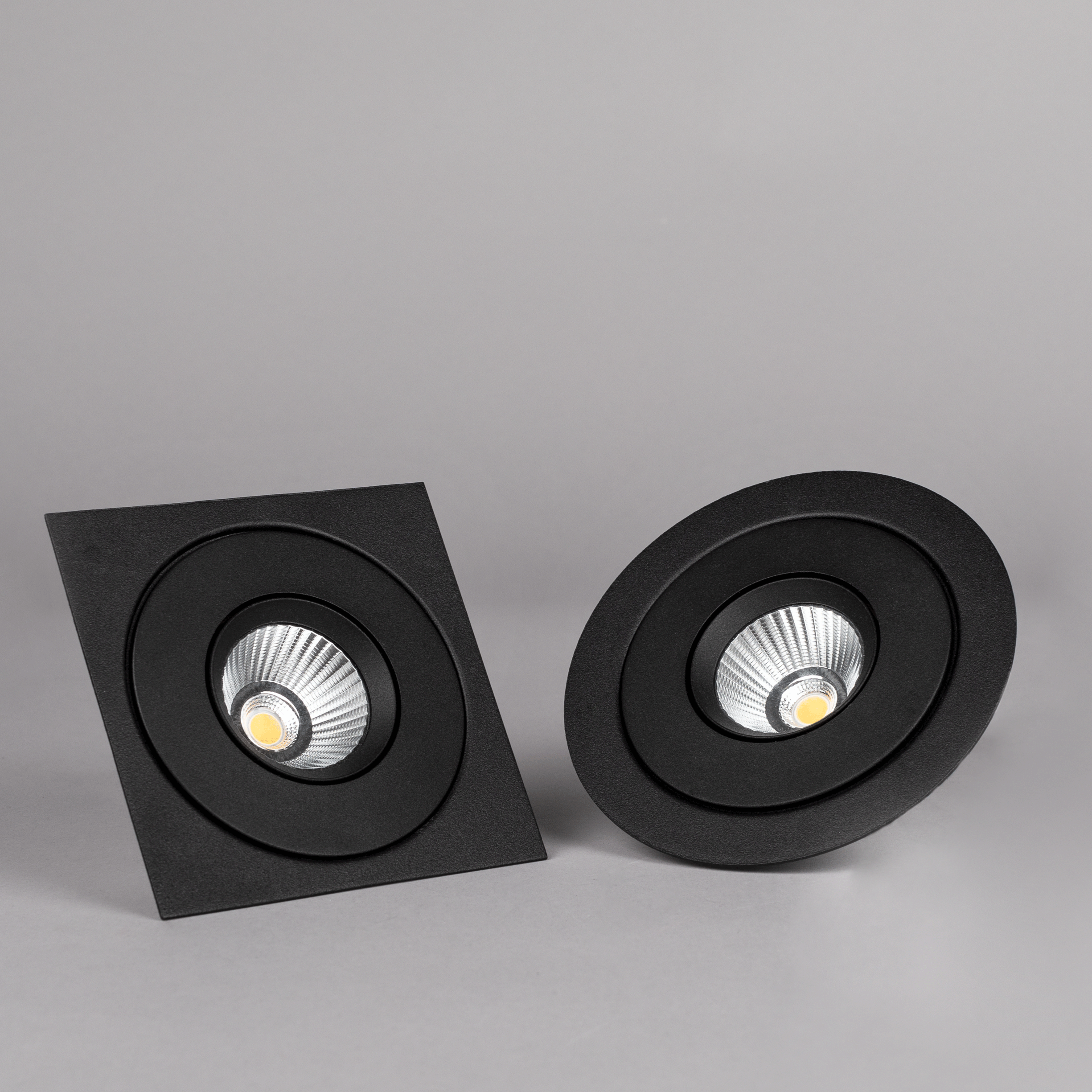 Dekorram I Hide-a-lite för Downlights