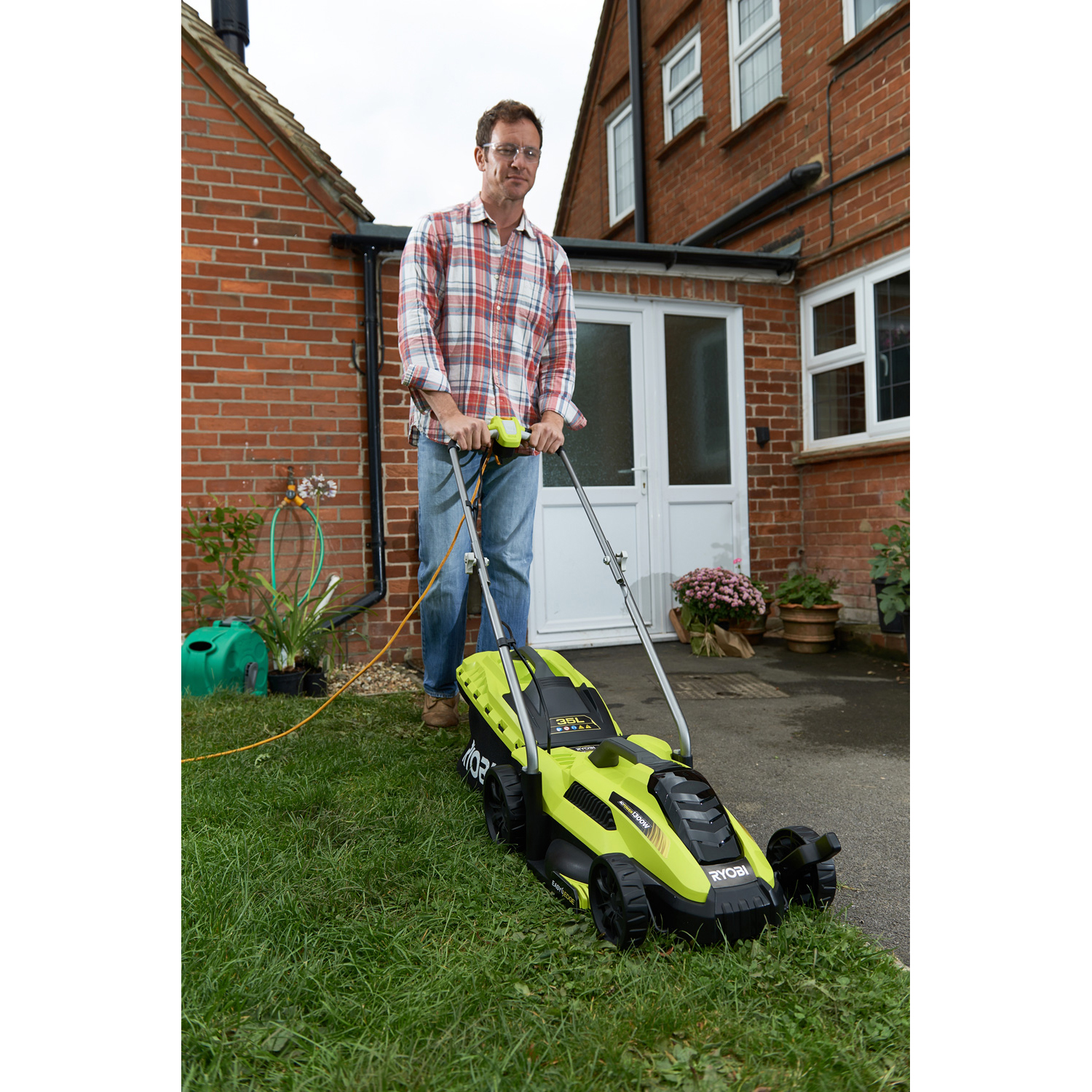 Gräsklippare El RYOBI RLM13E33S 1300W 33cm El & Sladd