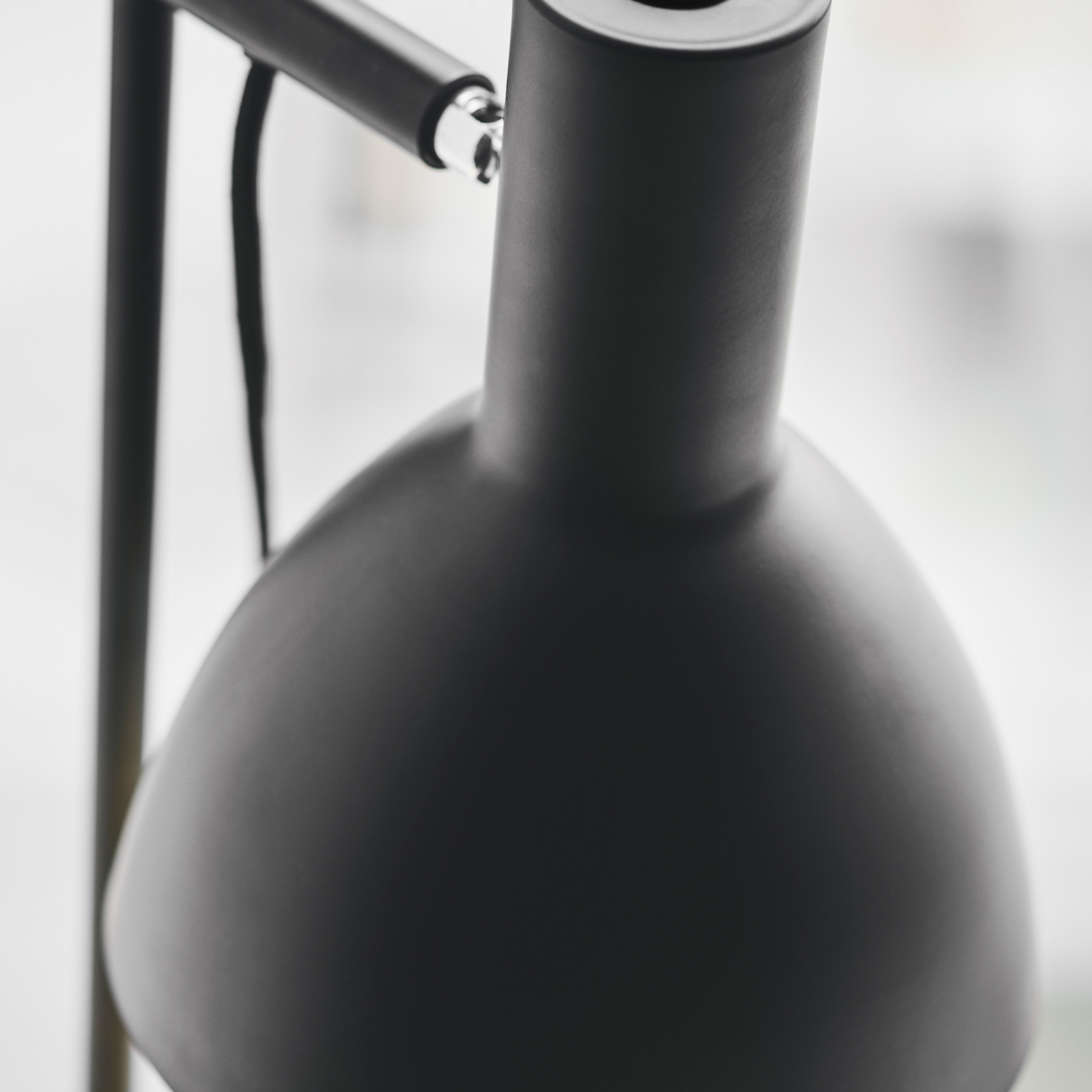 Golvlampa Halo Design Baltimore 1L