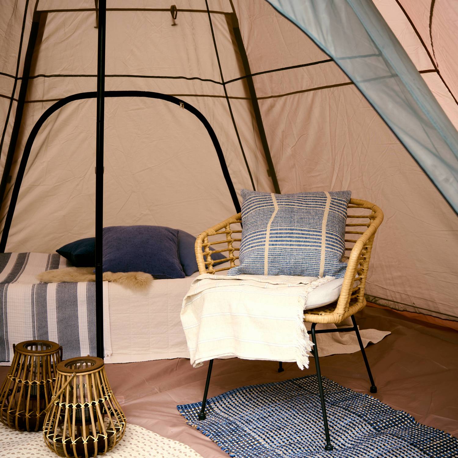 Glampingtält Comfort Graden Outfit Tipi