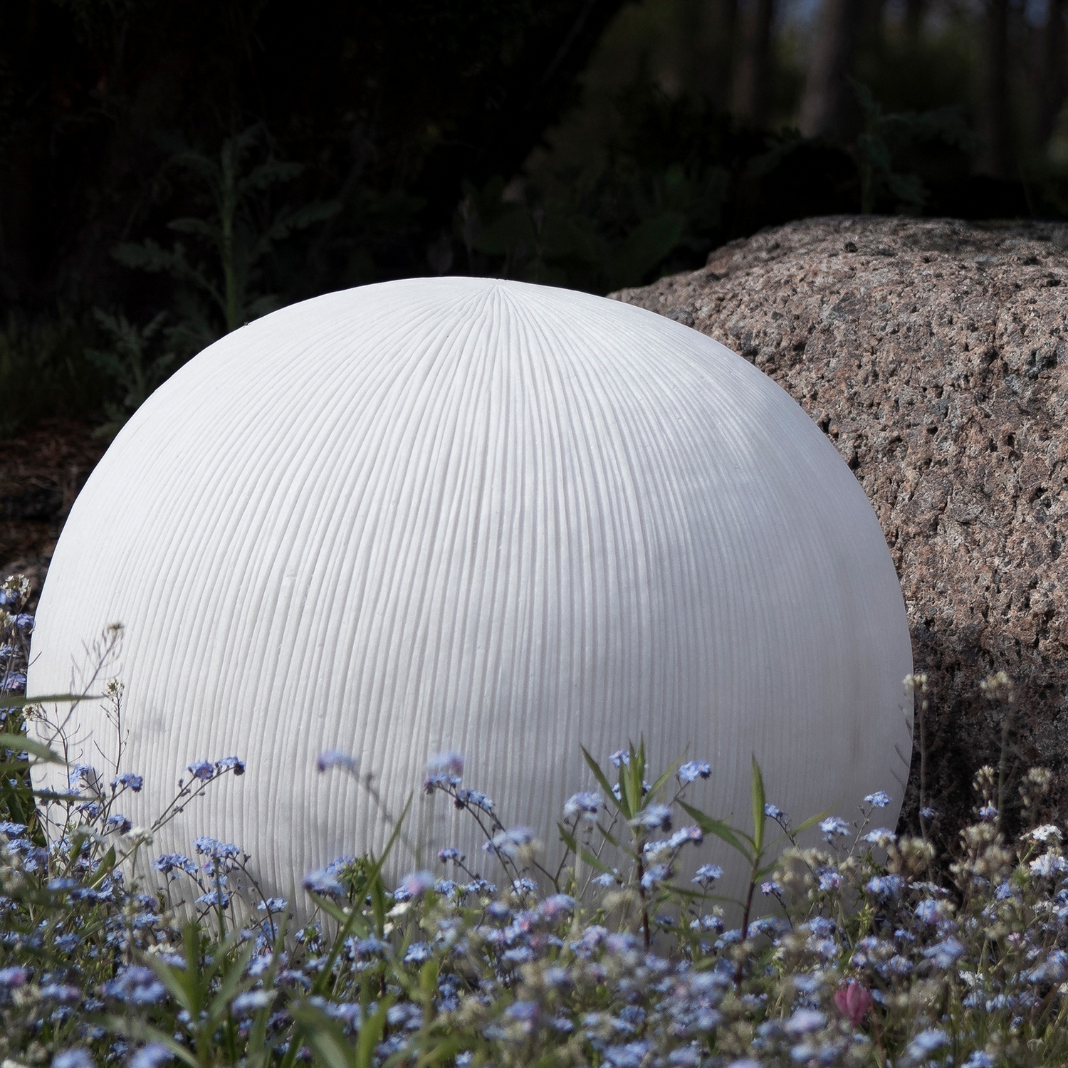 Golvlampa Globen Lighting Sandhamn