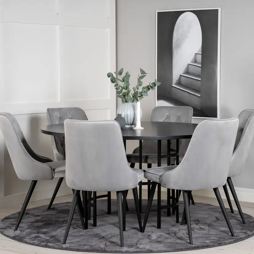 Matgrupp furniture/fashion Copenhagen med 6 Vera Stolar