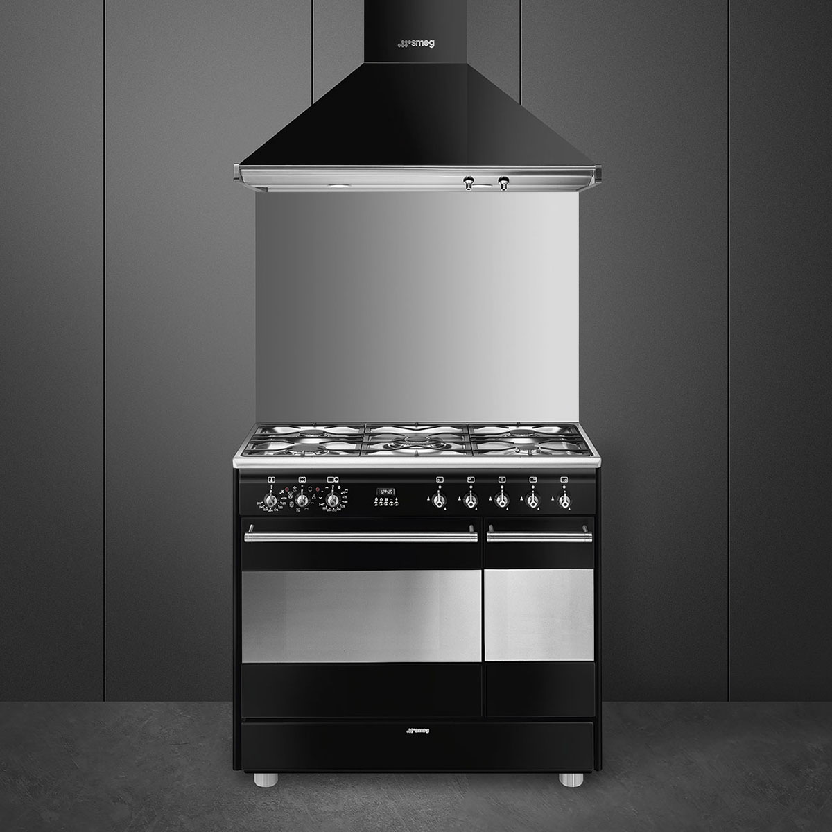 Gasspis Smeg SCB92MN8
