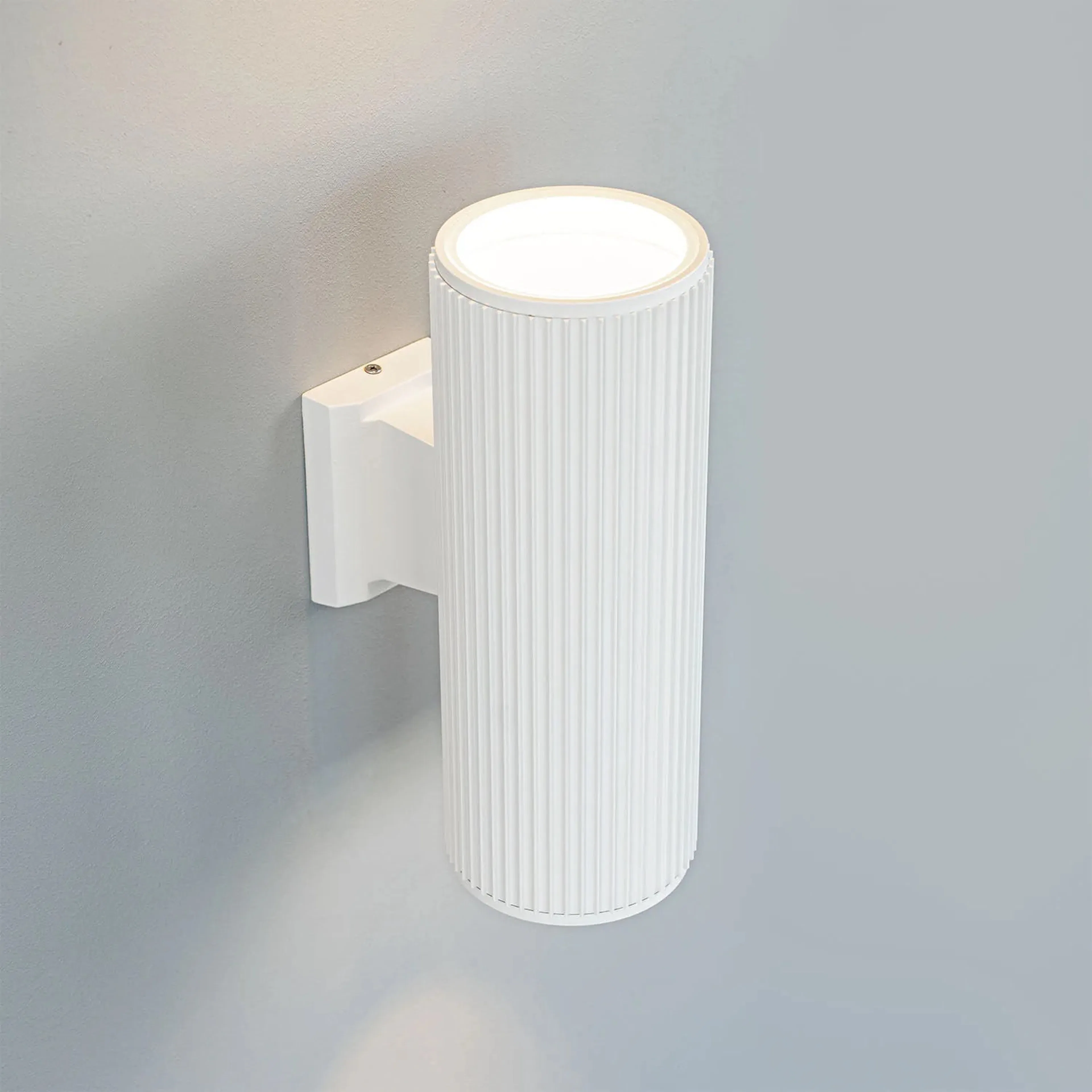 Vägglampa Utomhus Vit H30cm Up/Down - Tylösand Färg: Vit