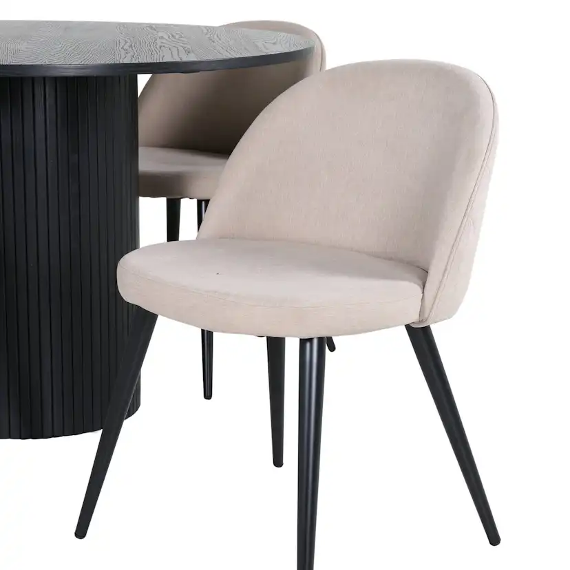 Matgrupp Venture Home med Runt Bianca Matbord och 4 Valentina Stitcthes Matstolar