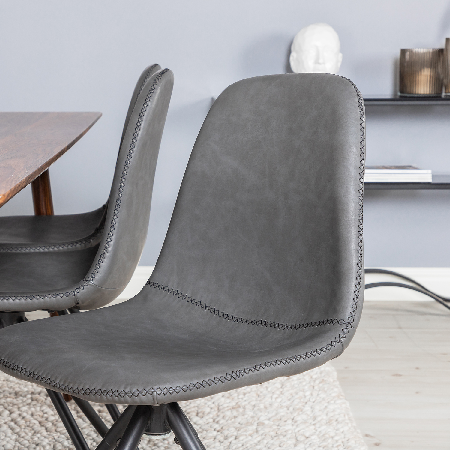 Matgrupp Venture Home Pobbie med 6 Stolar Konstläder