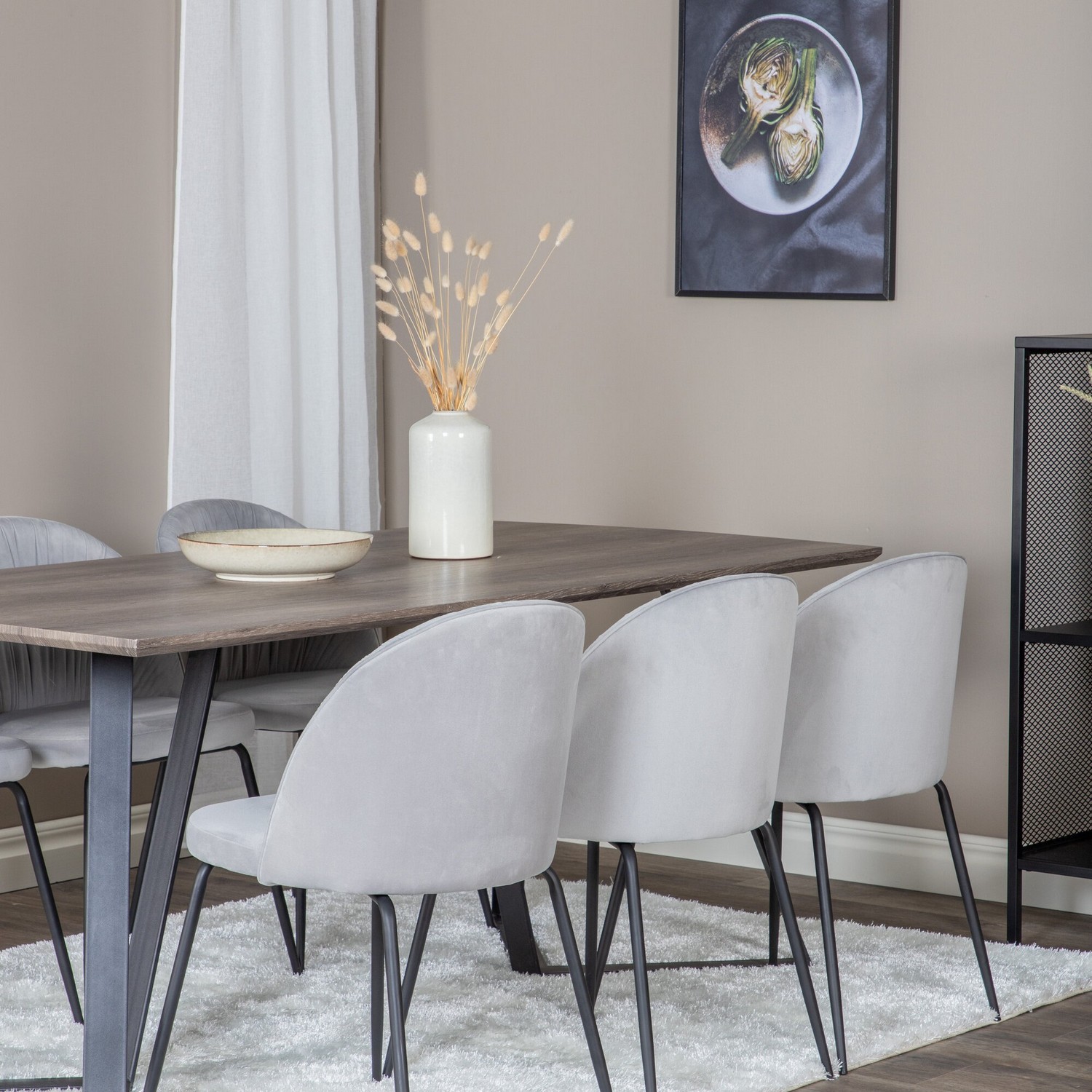 Matgrupp Venture Home Madde med 6 Wrigley Stolar Sammet