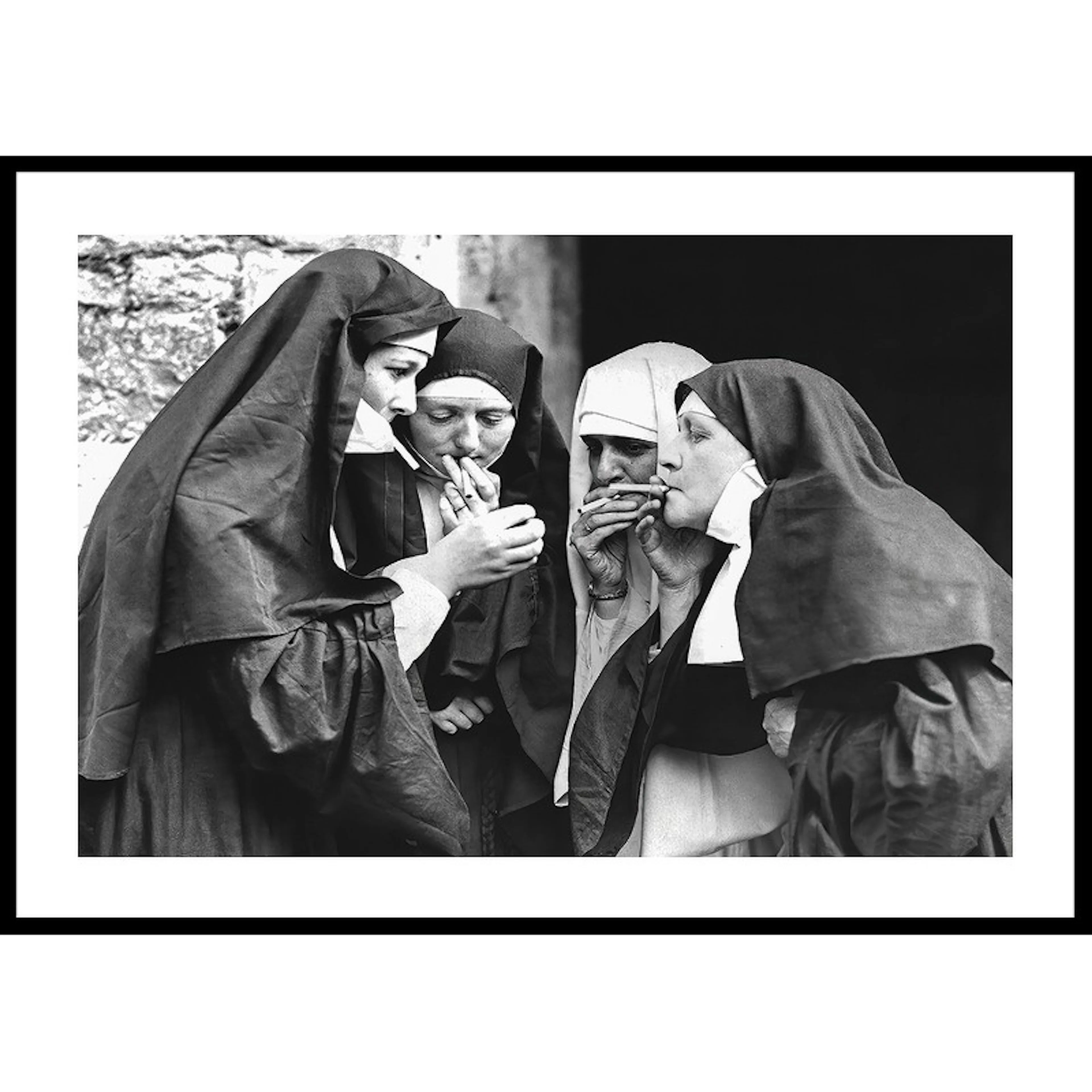 Smoking Nuns 30x40 30x40 cm