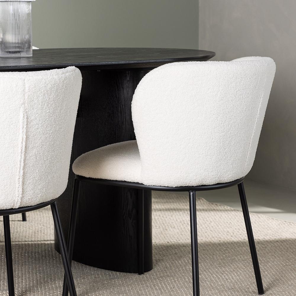 Matgrupp Venture Home Isolde med 4 st Edina stolar