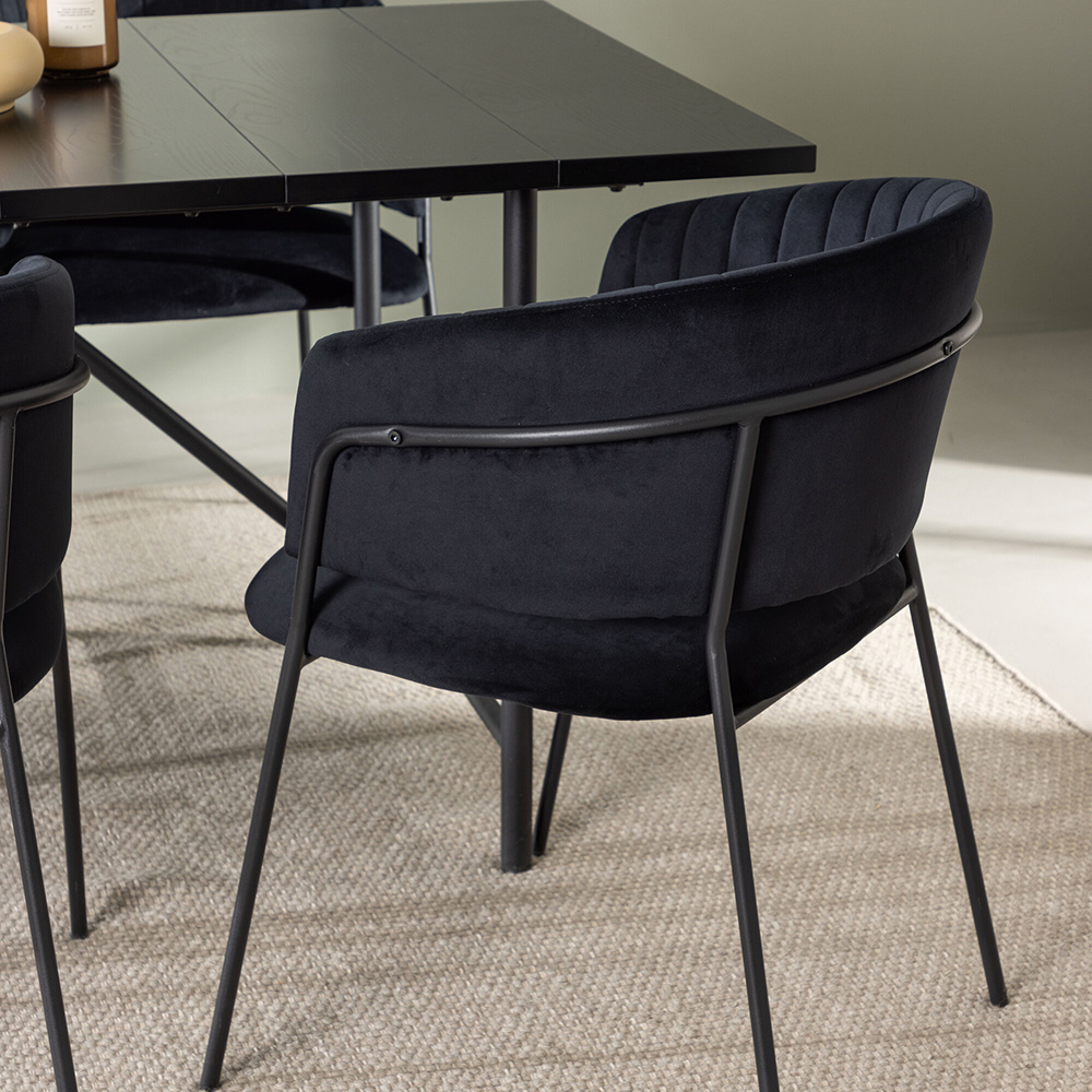 Matgrupp Venture Home Astrid med 6 Selma Stolar