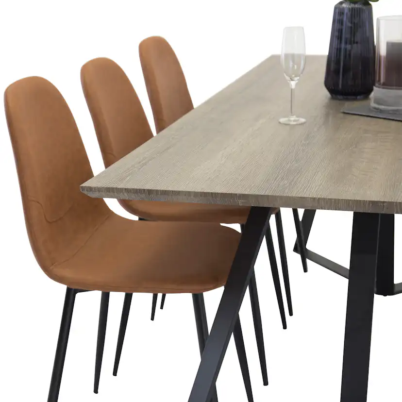 Matgrupp Venture Home Madde med 6 Pobbie Stolar Brun