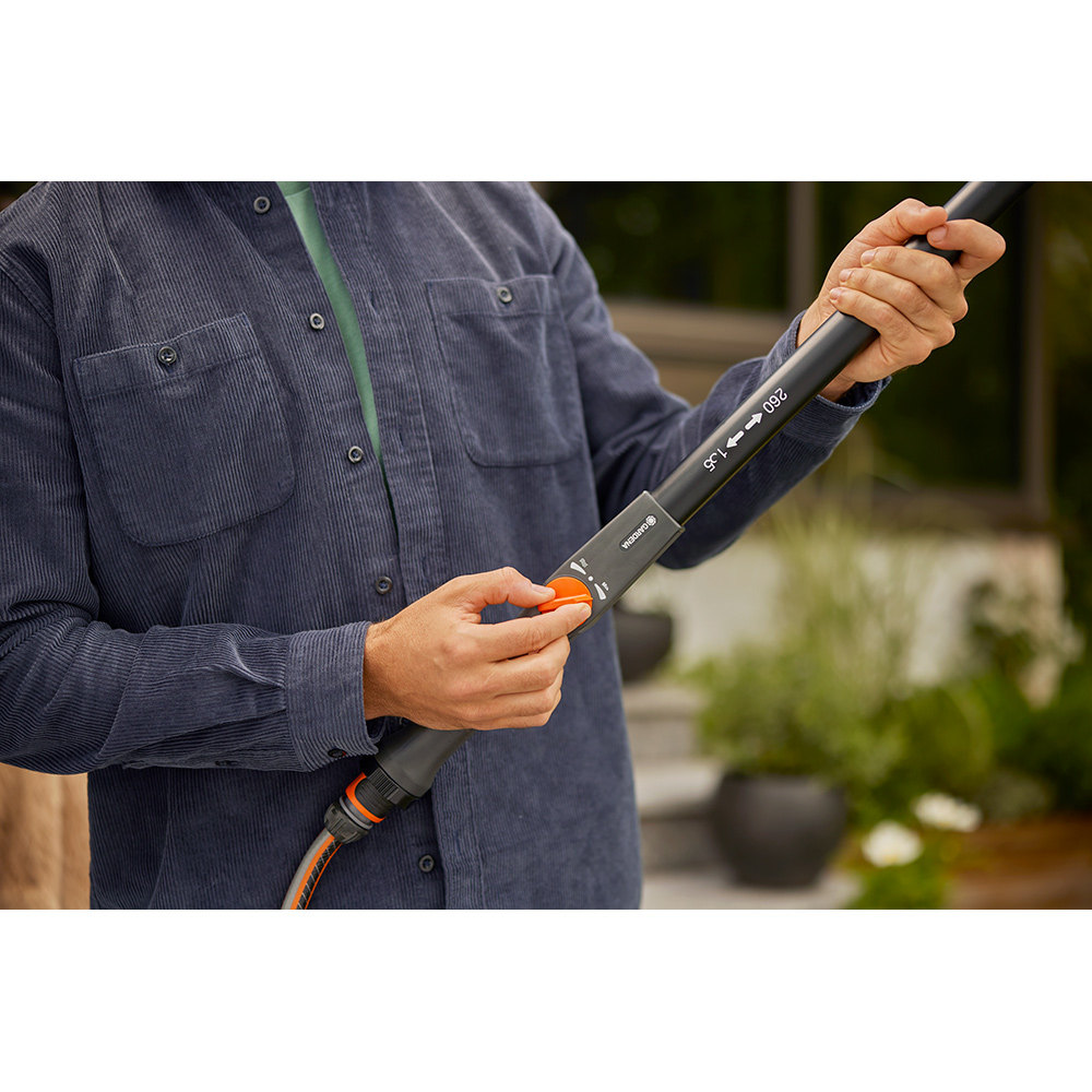 Vattenförande Teleskopskaft Gardena Cleansystem M-XL