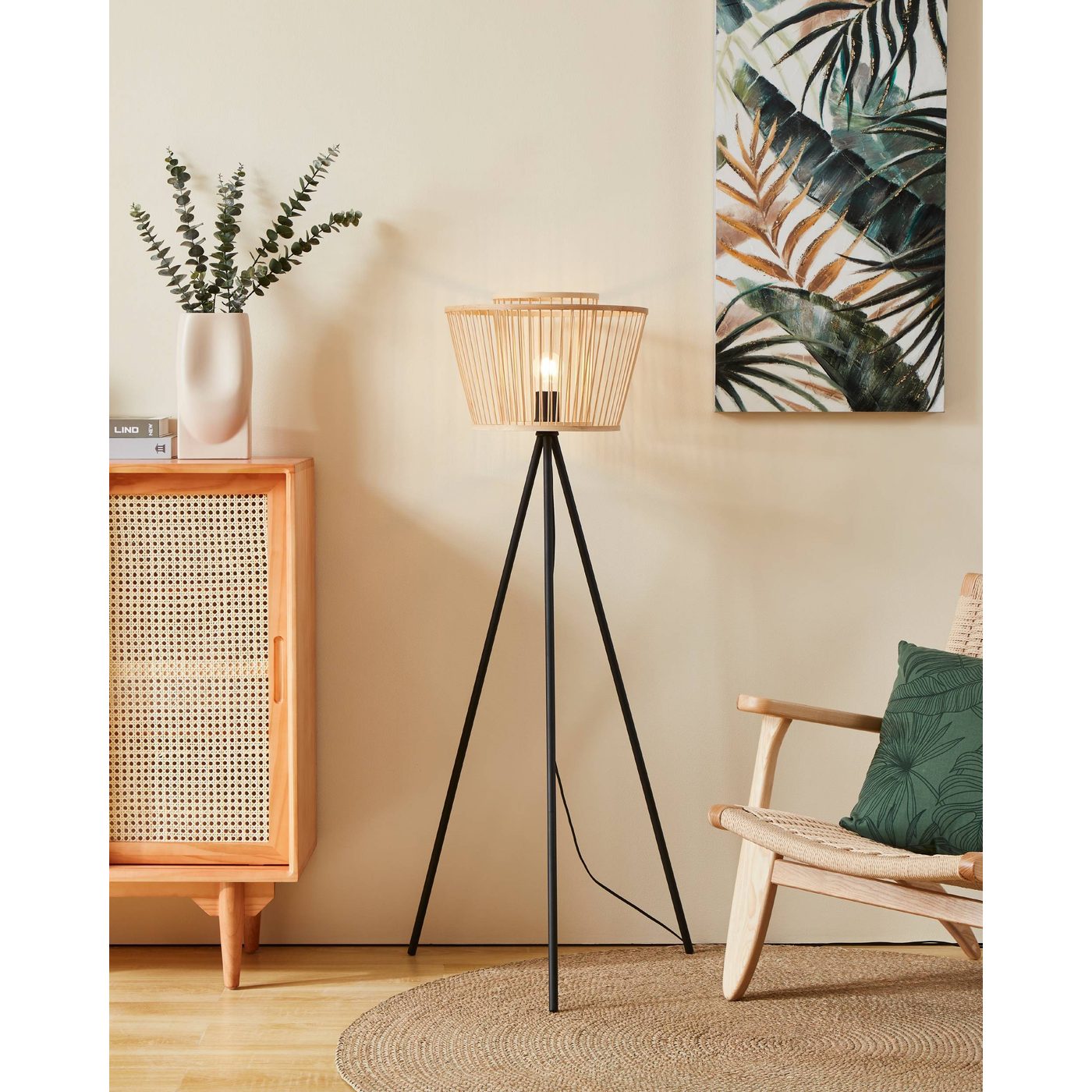 Golvlampa Eglo Hykeham