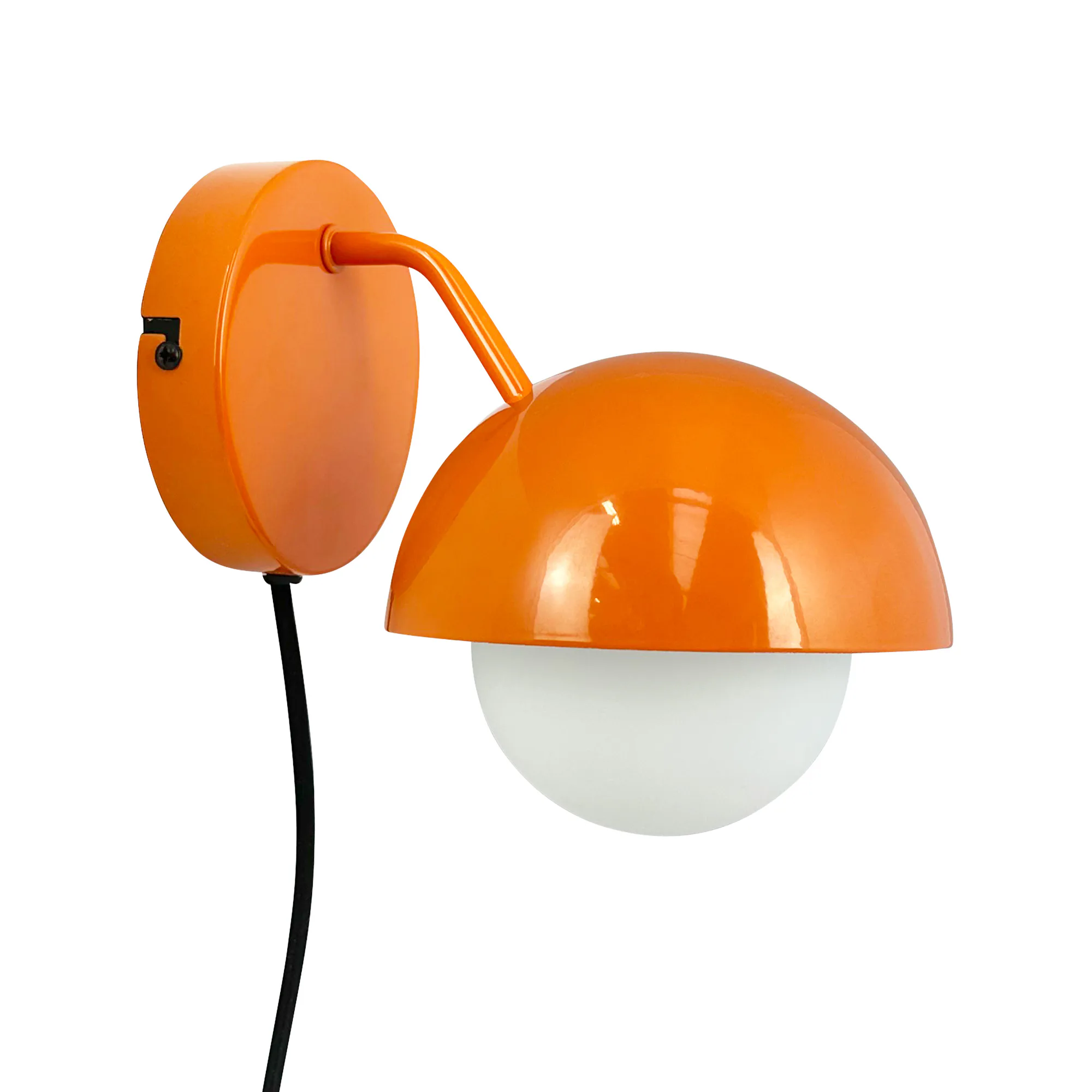 Vägglampa Dyberg Larsen Rose