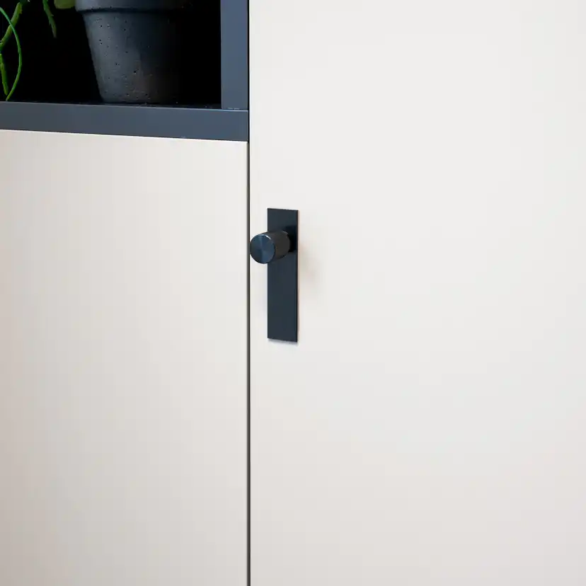 Knopp Beslag Design Arpa med Bricka Ø22 mm