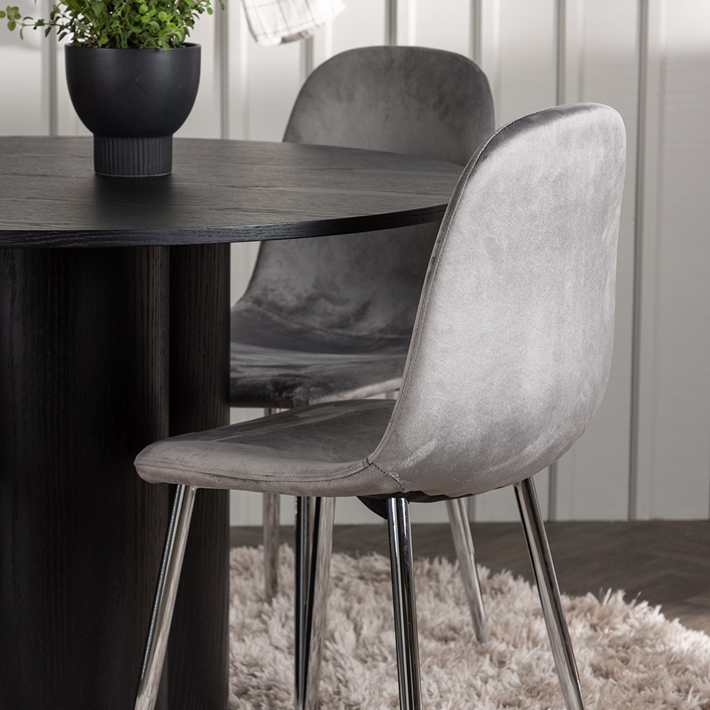Matgrupp Venture Home Olivia Ø110 cm med 4 st Eva stolar