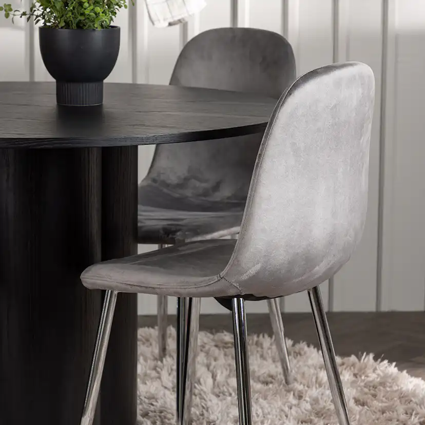 Matgrupp Venture Home Olivia Ø110 cm med 4 st Eva stolar