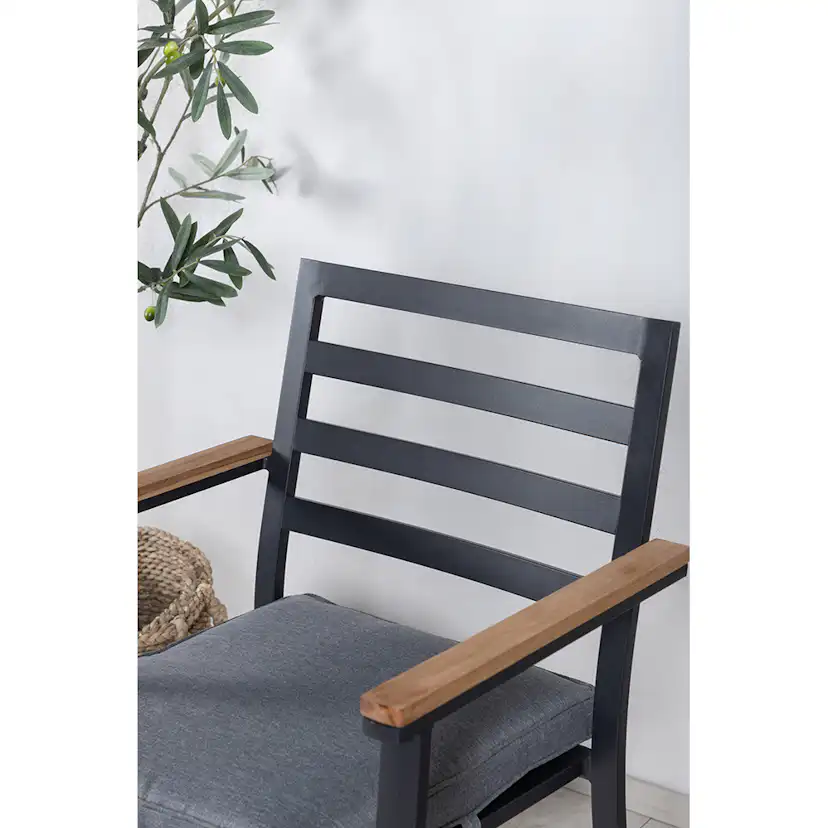 Brasilia Karmstol (stapelbar) - Svart Alu / Teak Svart