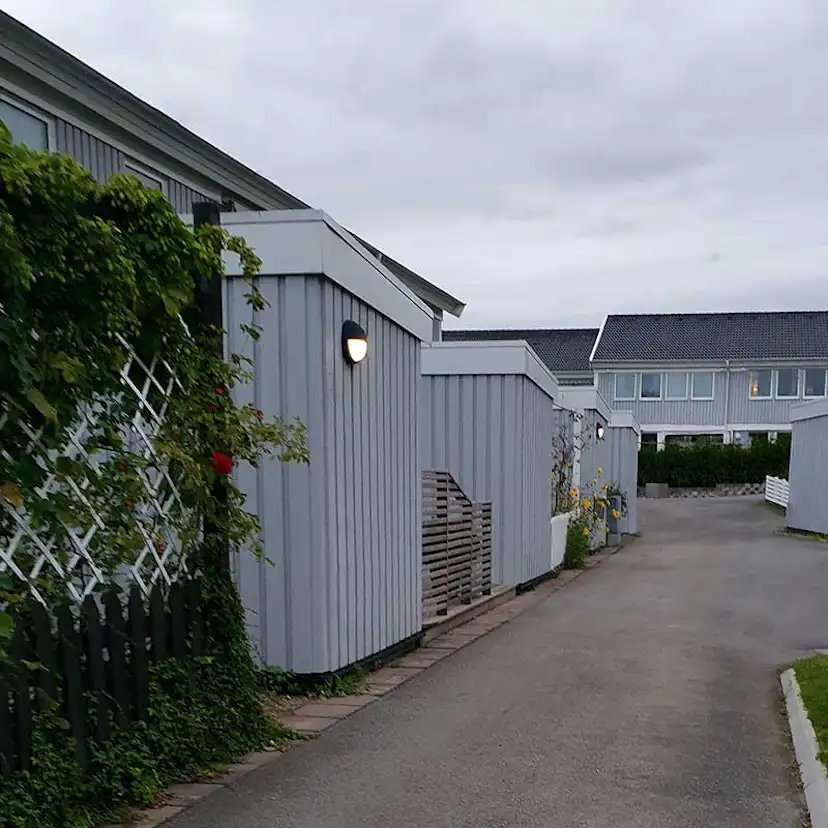 Väggarmatur Westal Diploma Halv LED