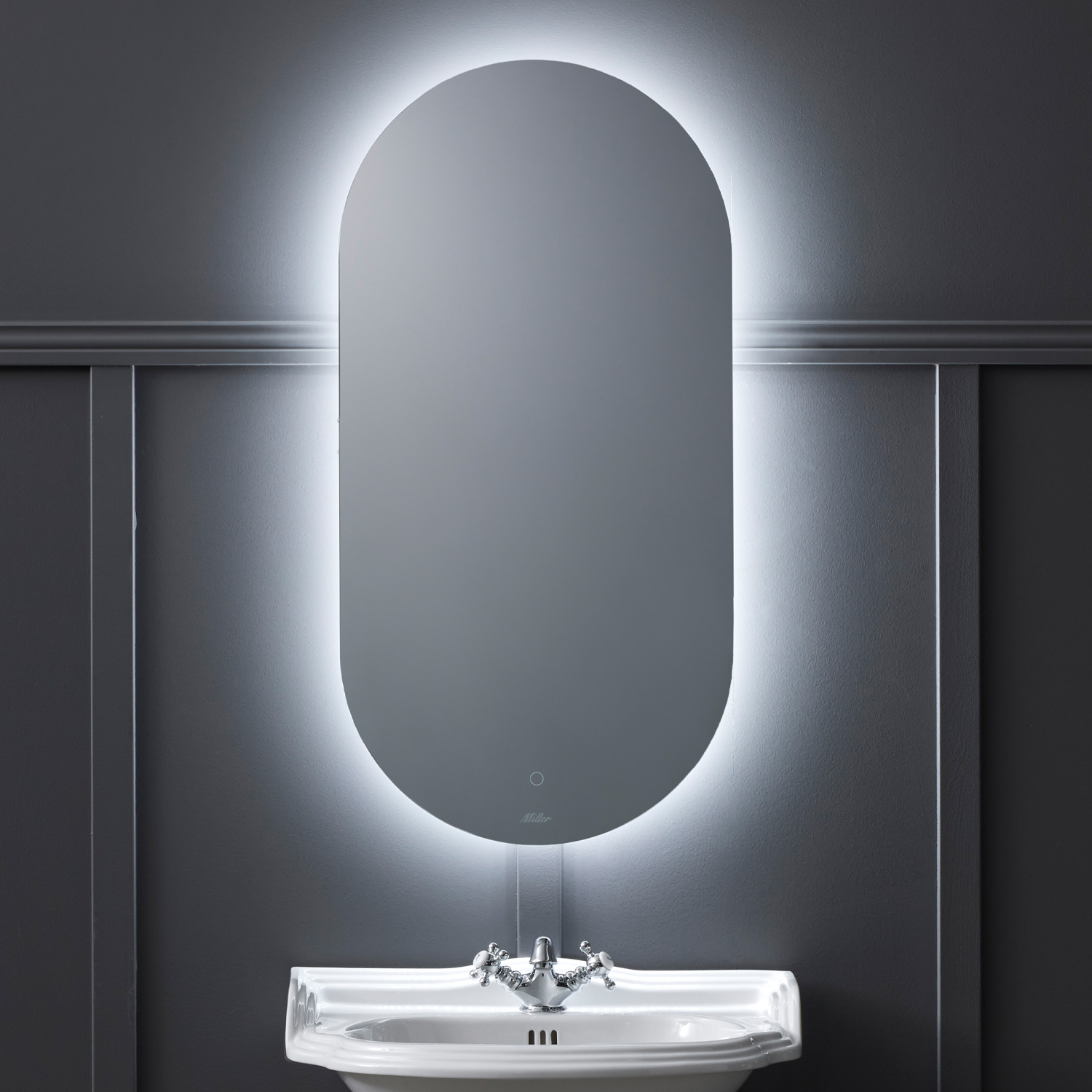Badrumsspegel Miller Badrum Ambient Touch Oval