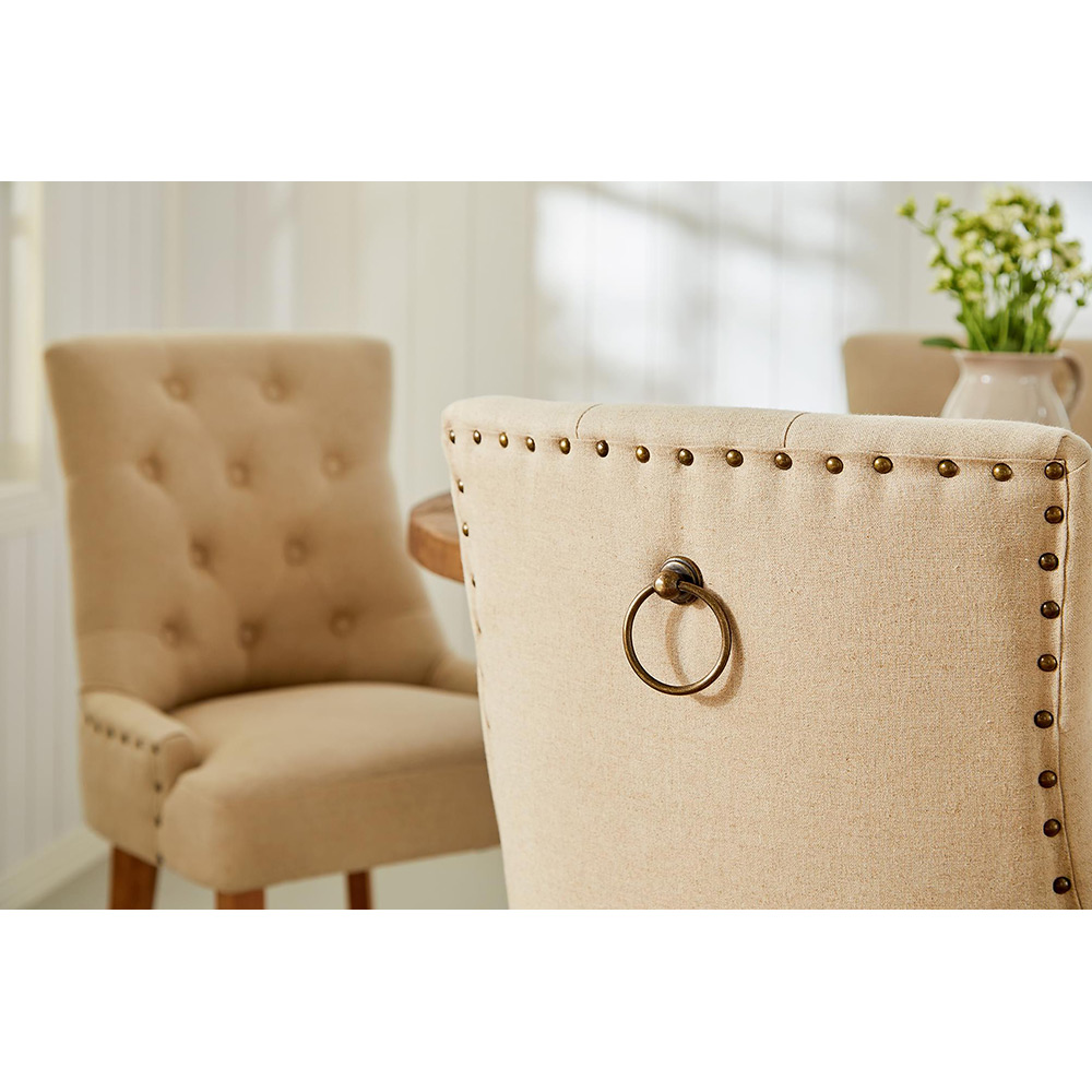 Matgrupp In Living Lyon med 4 Viktoria Stolar