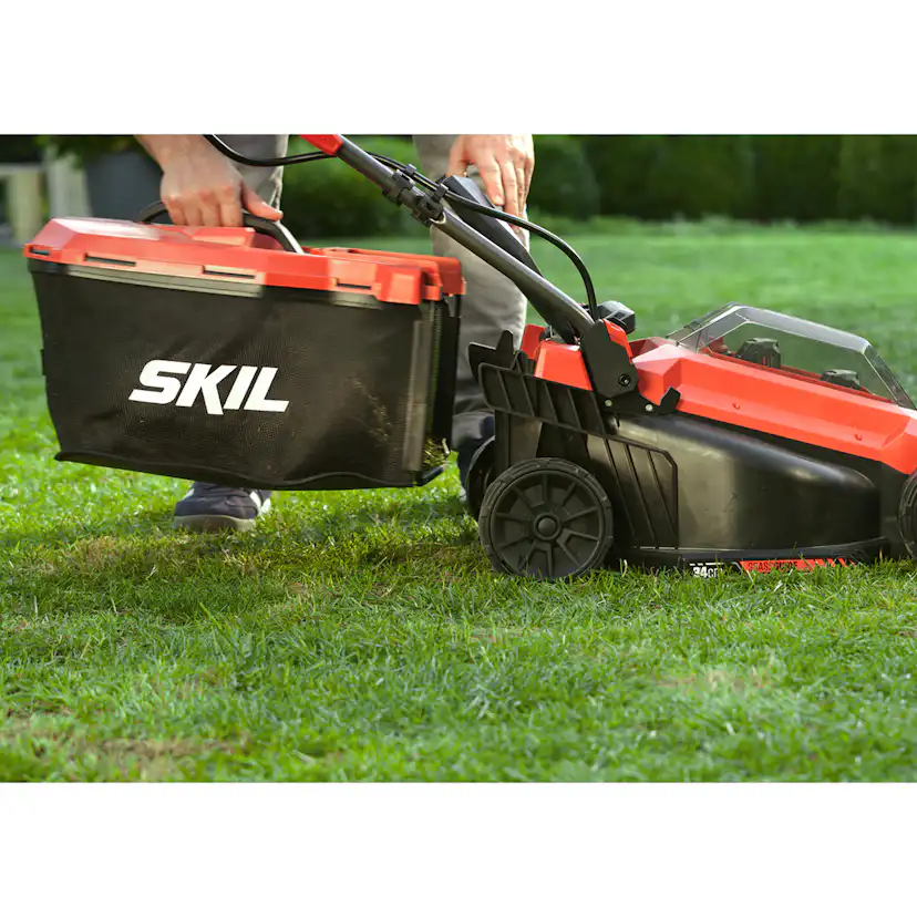 Gräsklippare SKIL 0130 CA Kolborstfri Batteridriven