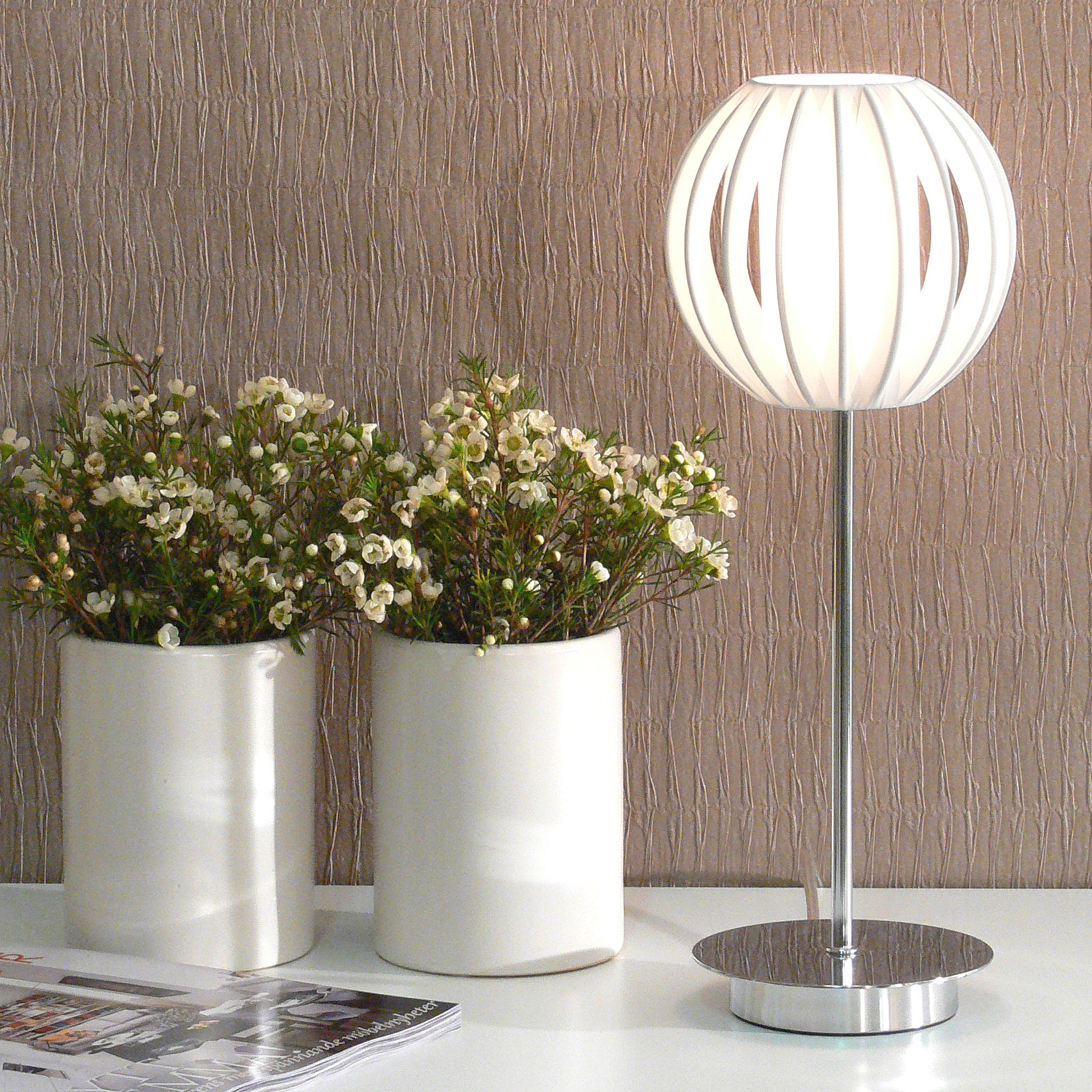 Bordslampa Globen Lighting Plastband Singel