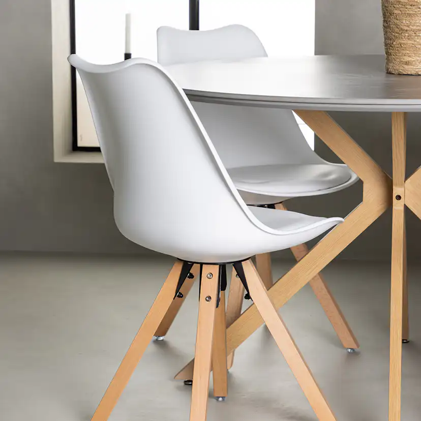 Matgrupp Venture Home Piazza Ø120 cm med 4 st Zeno stolar Vit