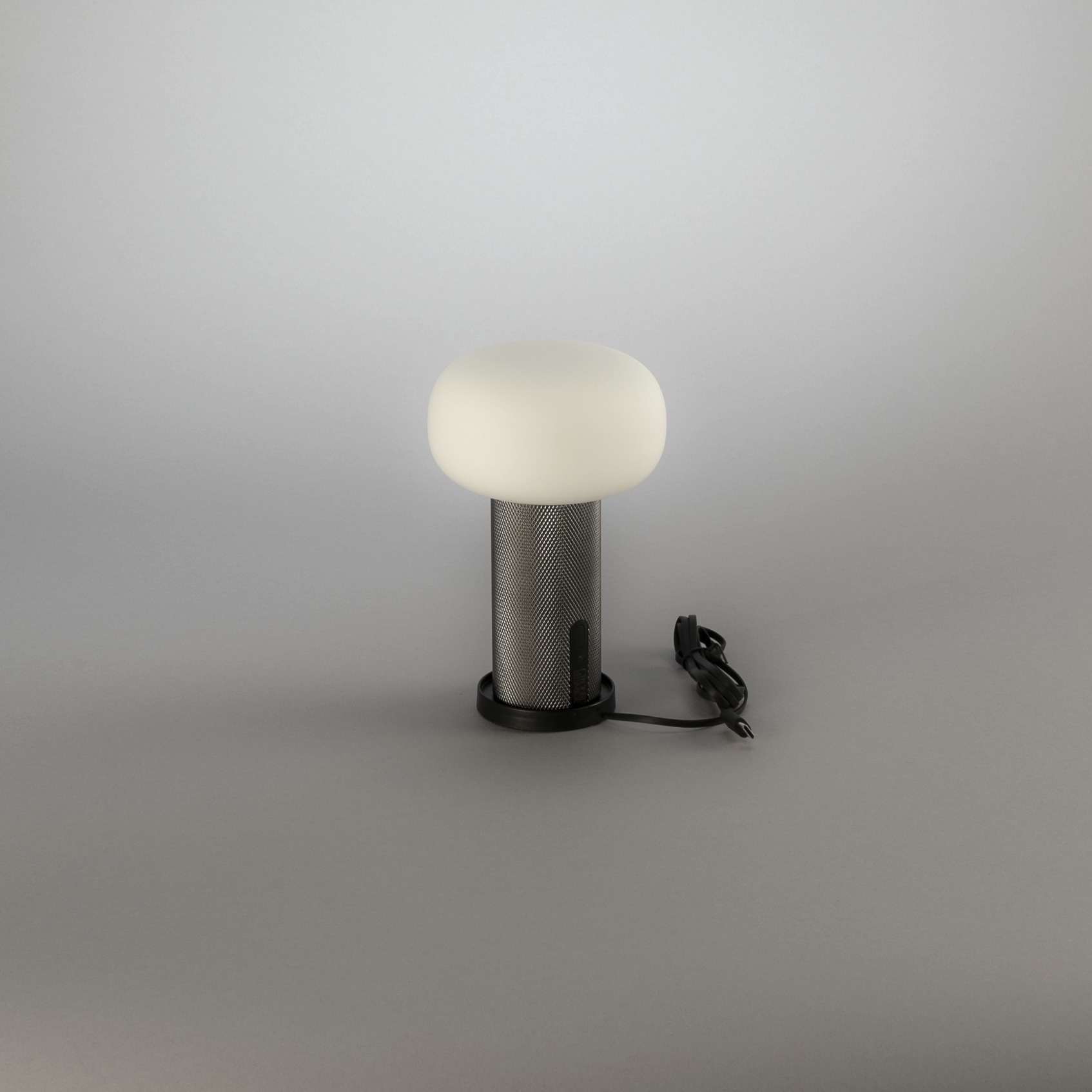 Portabel Lampa Gnosjö Konstsmide Antibes Mini Bordslampa USBxMatt Silver