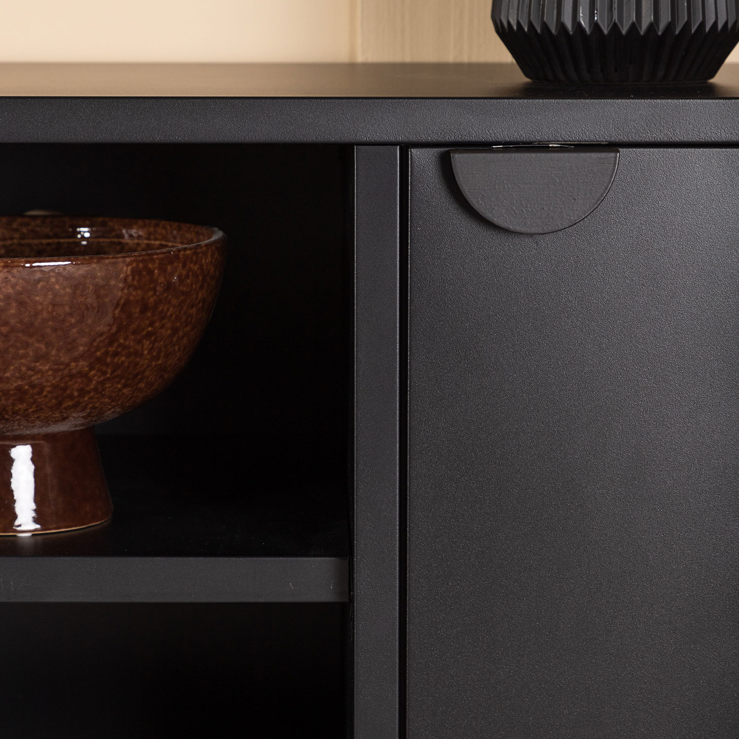 Tv-bänk Venture Home Piring