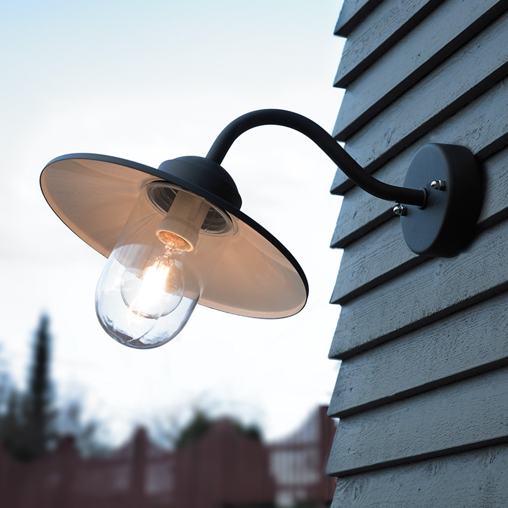 Vägglampa Norlys Karlstad