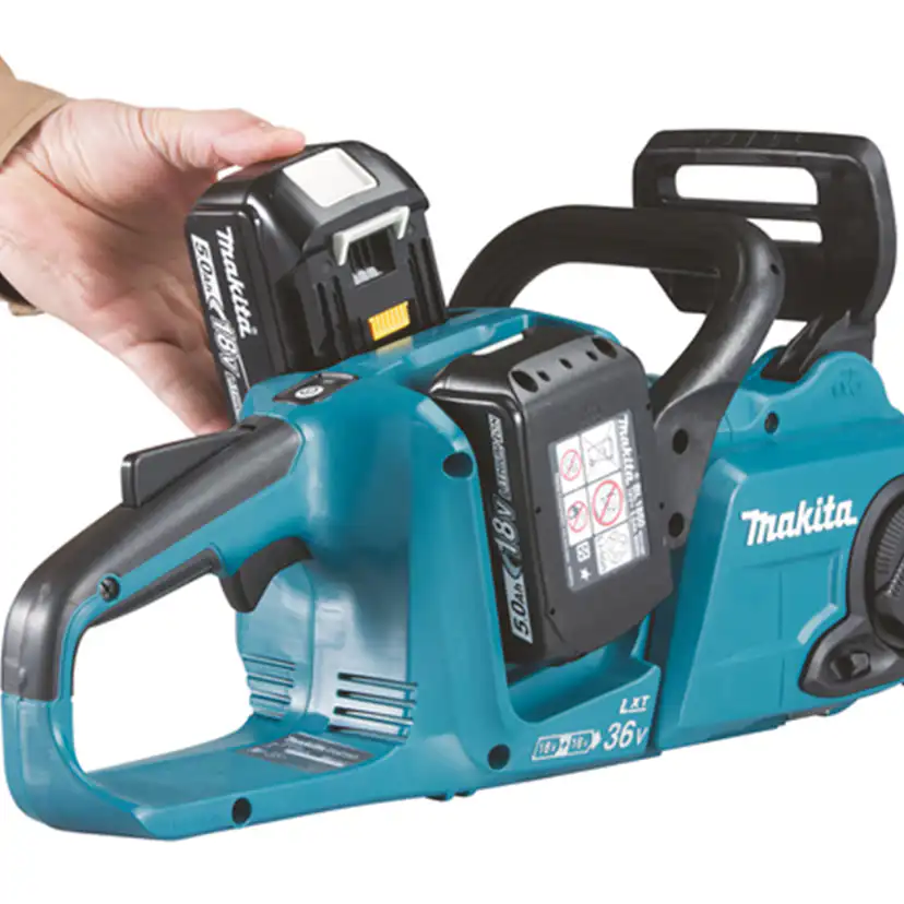 Motorsåg Makita LXT DUC353Z utan Batteri