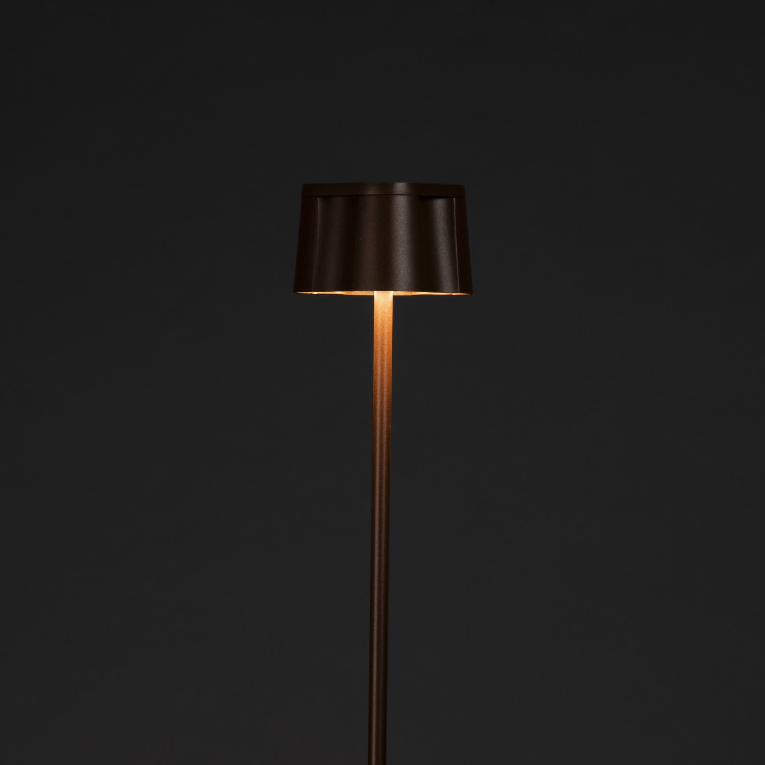 Golvlampa Gnosjö Konstsmide Nice USB