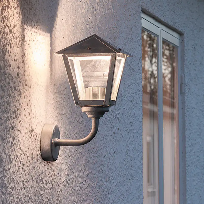 Vägglykta Gnosjö Konstsmide Benu Upp 8W Dimbar LED Galvaniserad