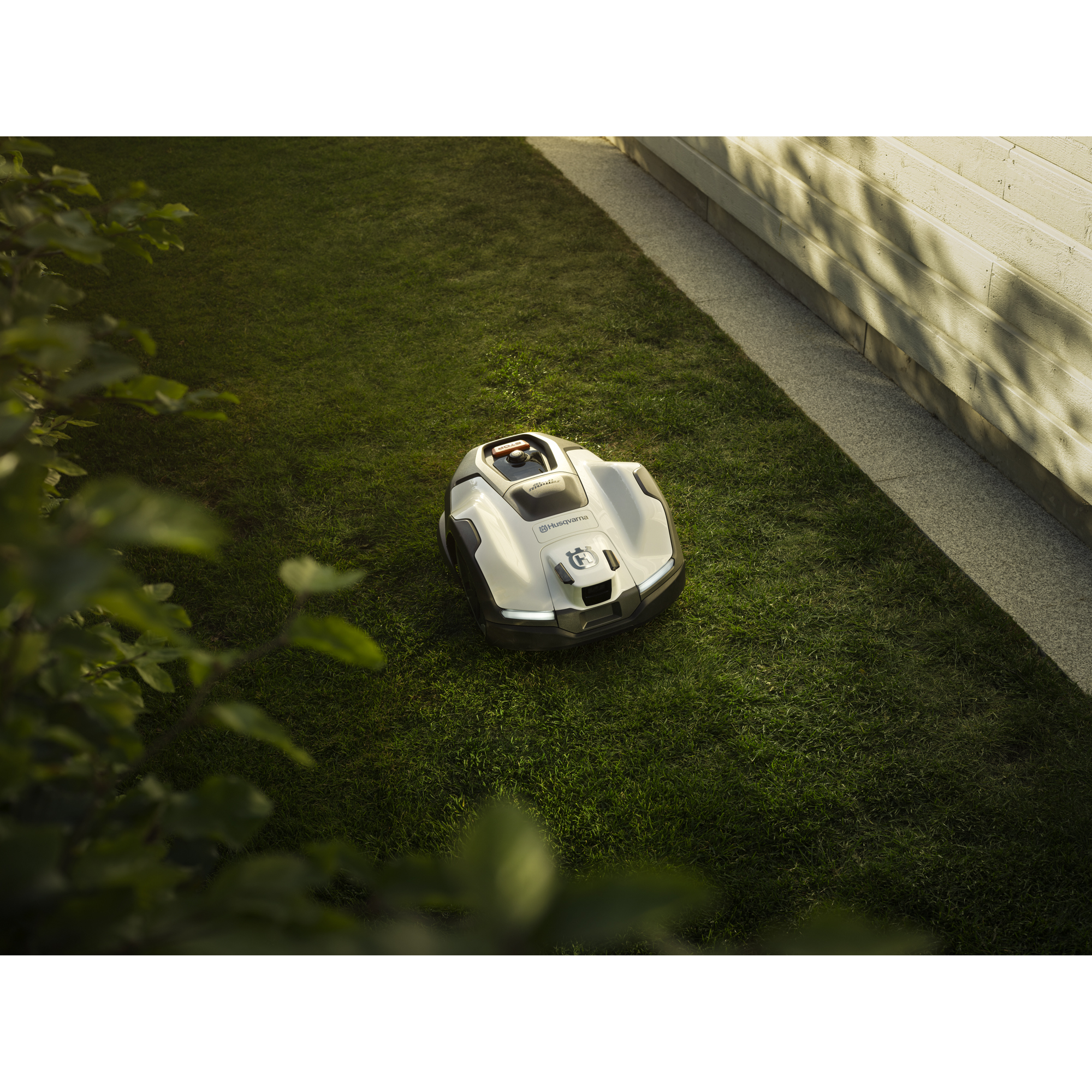 Robotgräsklippare Husqvarna Automower® 410VE NERA