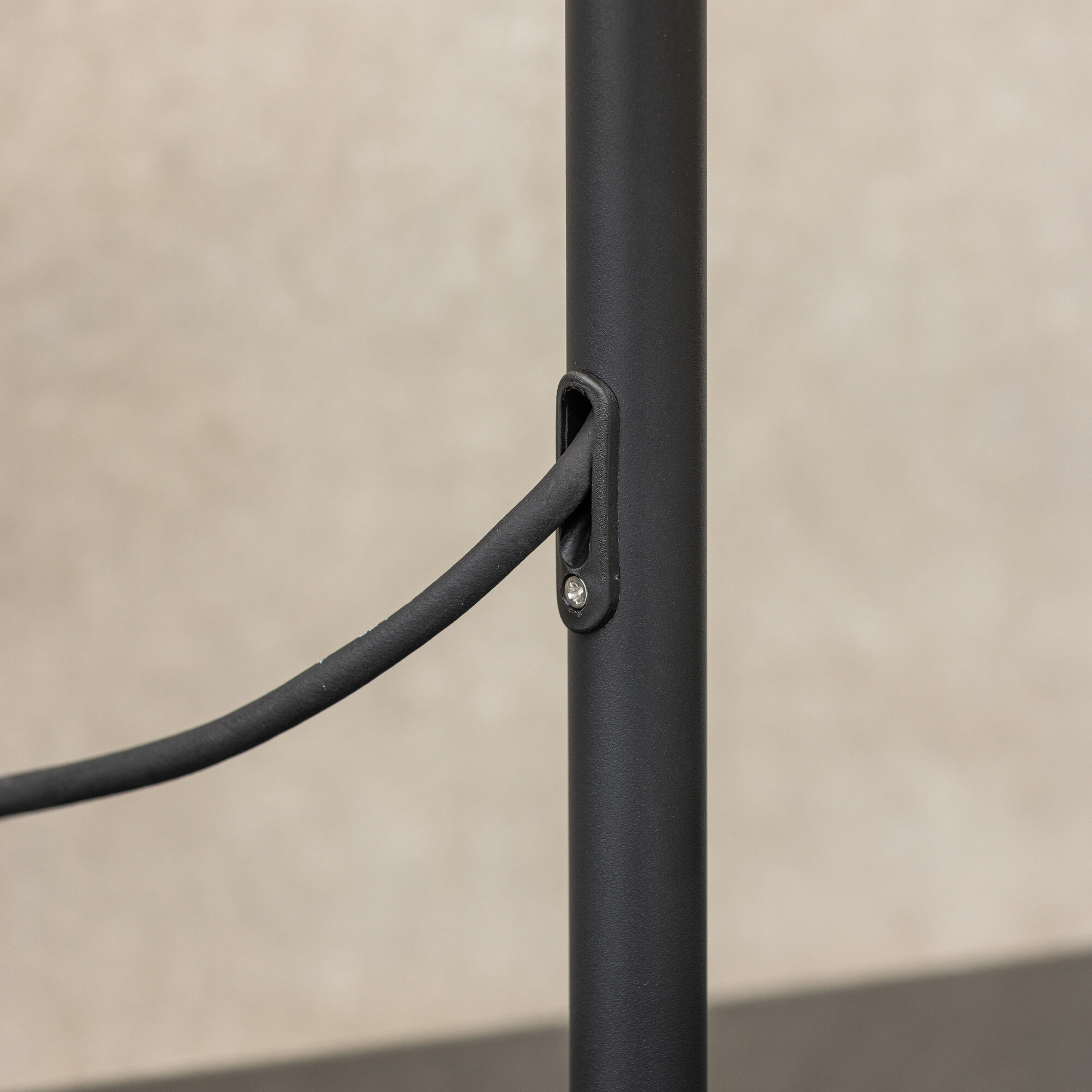 Bordslampa Venture Home Moris