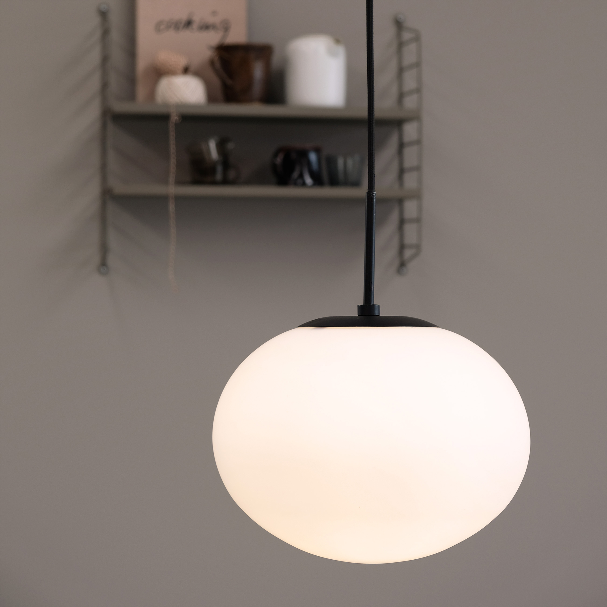 Taklampa Dyberg Larsen Princess Pendel Opal/Svart
