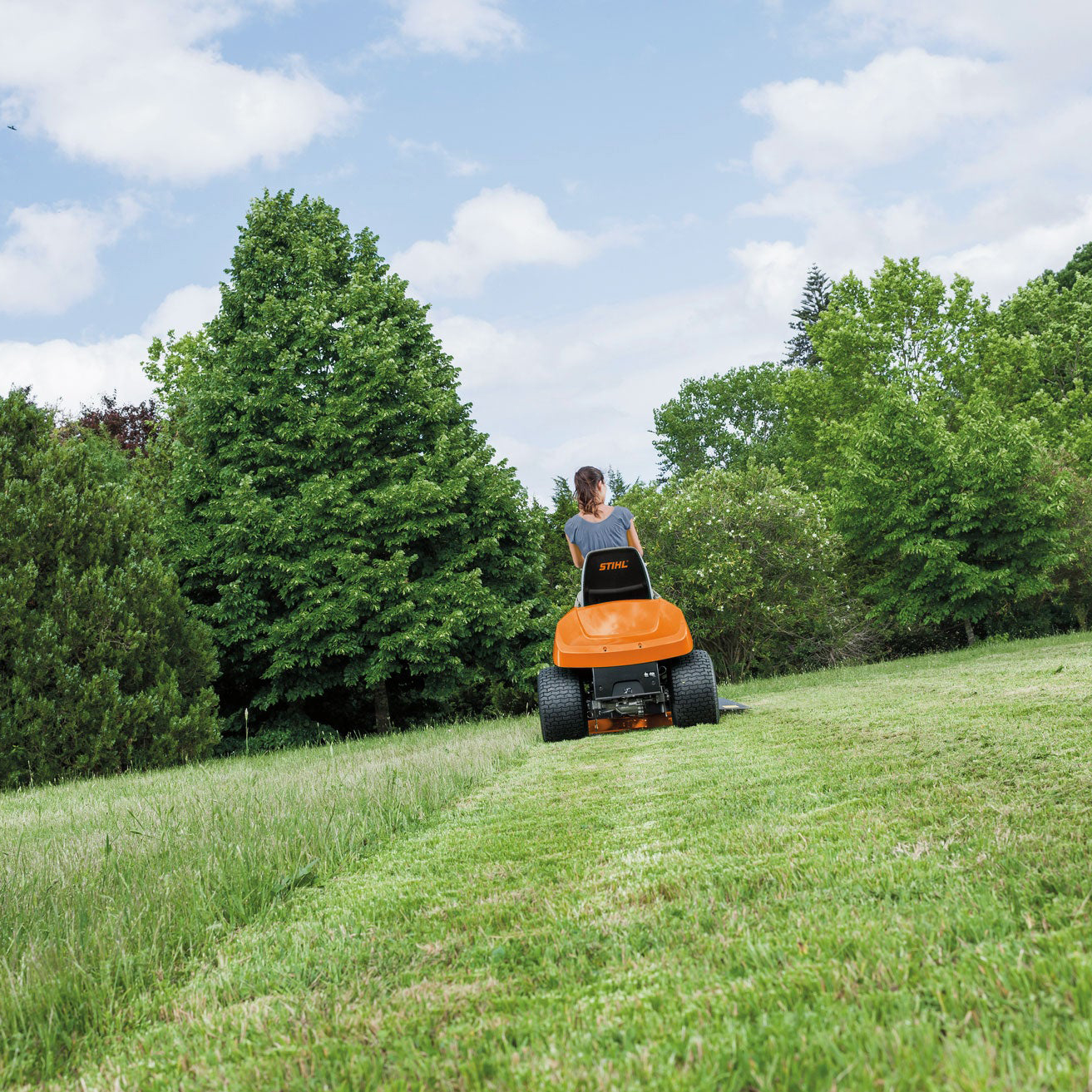 Trädgårdstraktor STIHL RT 4112.1 SZ